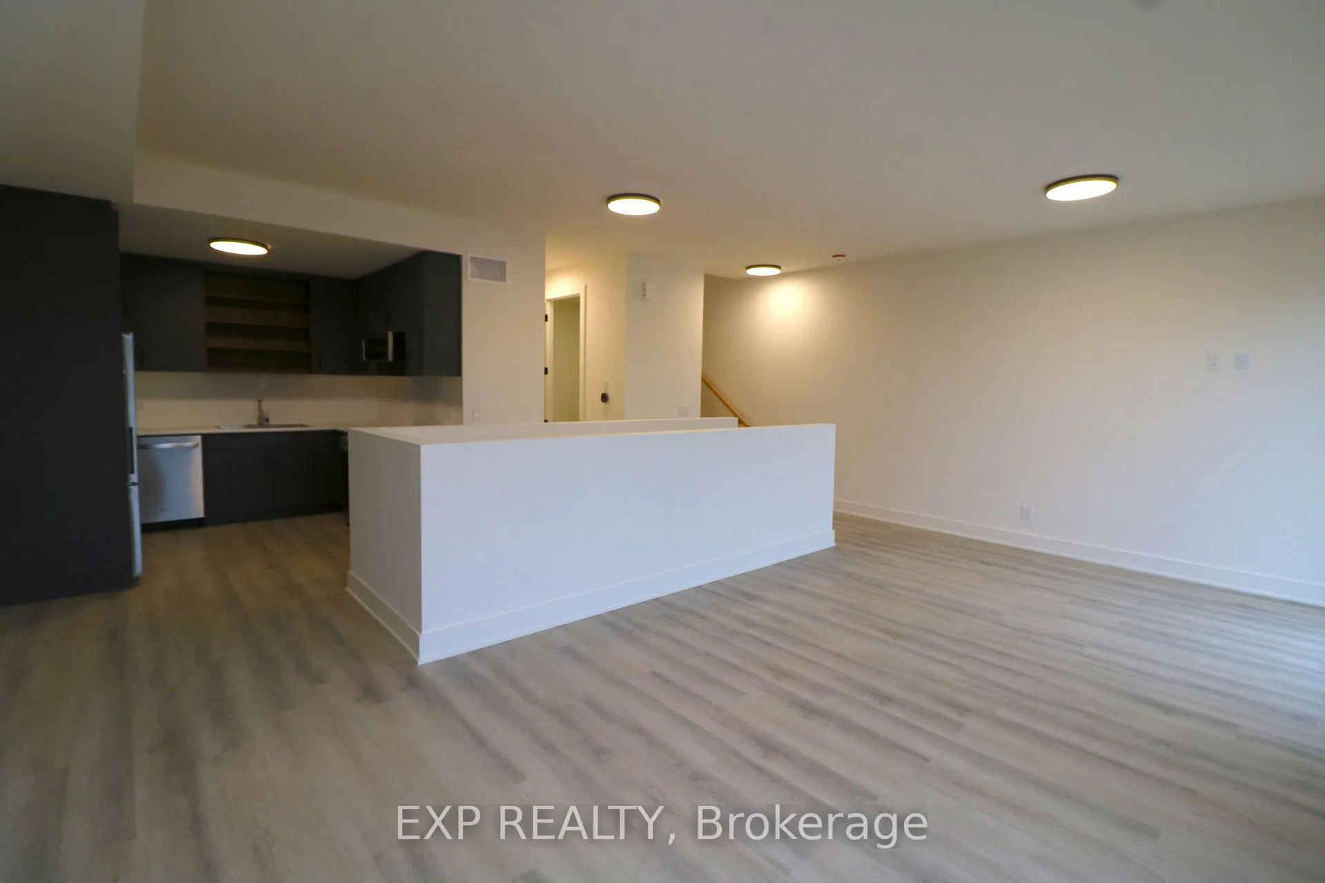 Photo 4 of Unit 94, 3 Abbot Street, St. Catharines, Oakdale — HOMEH