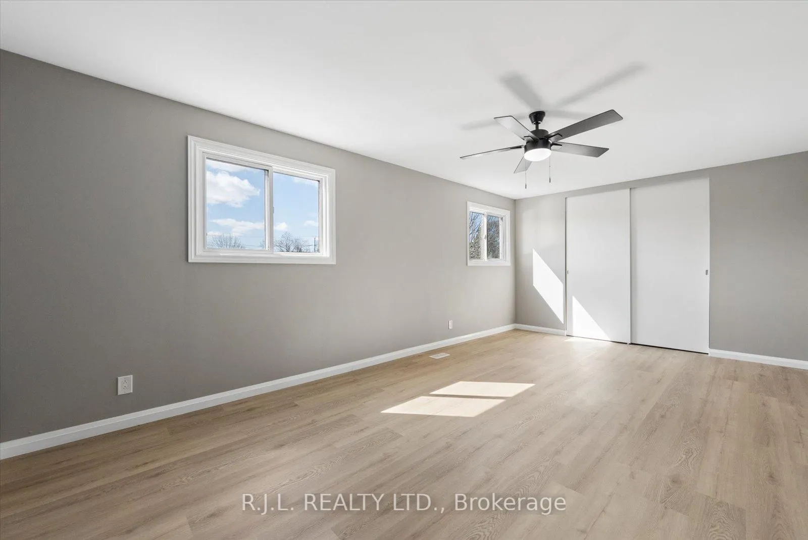 Photo 26 of 567 Howden Street, Peterborough, Otonabee Ward 1 — HOMEH
