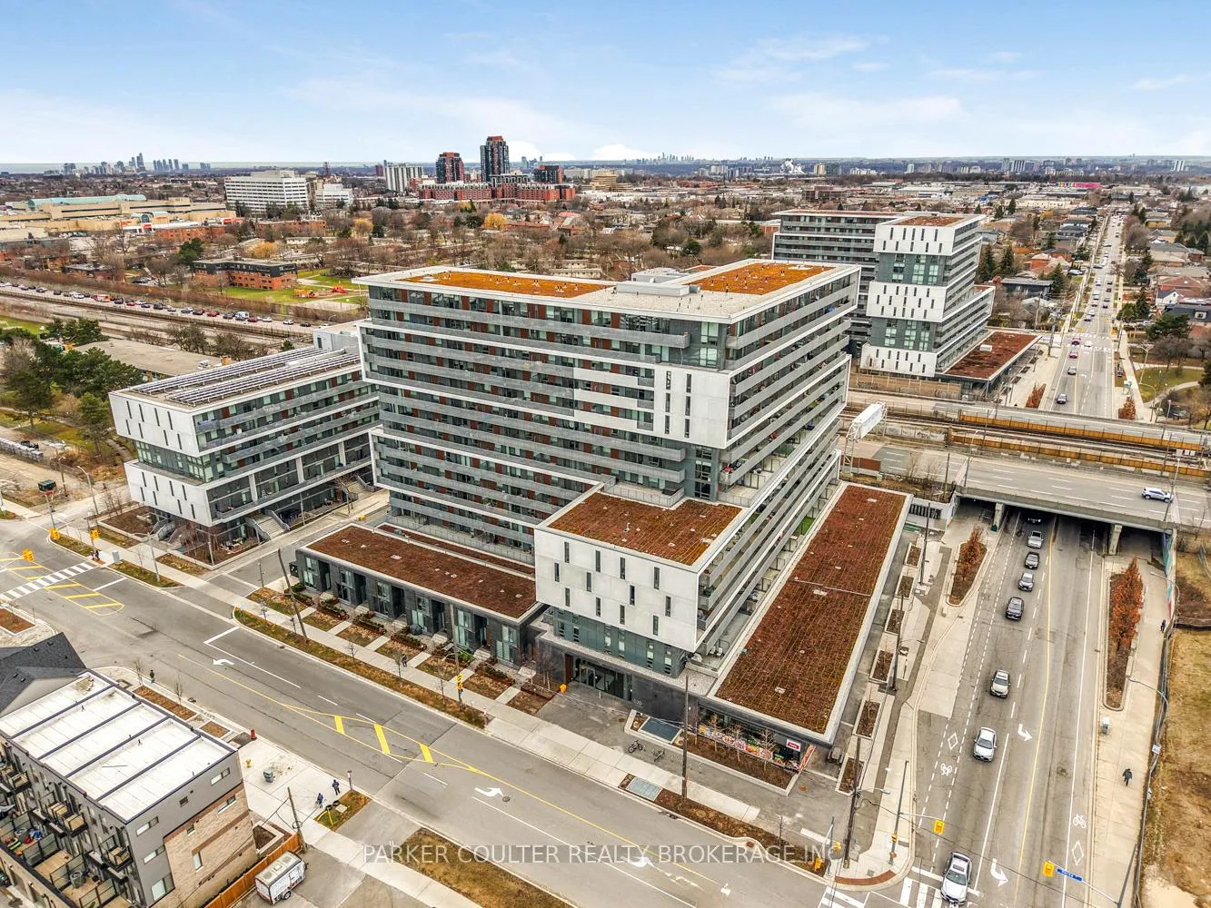 Photo 2 of Unit 606, 120 Varna Drive, Toronto, Englemount-Lawrence — HOMEH