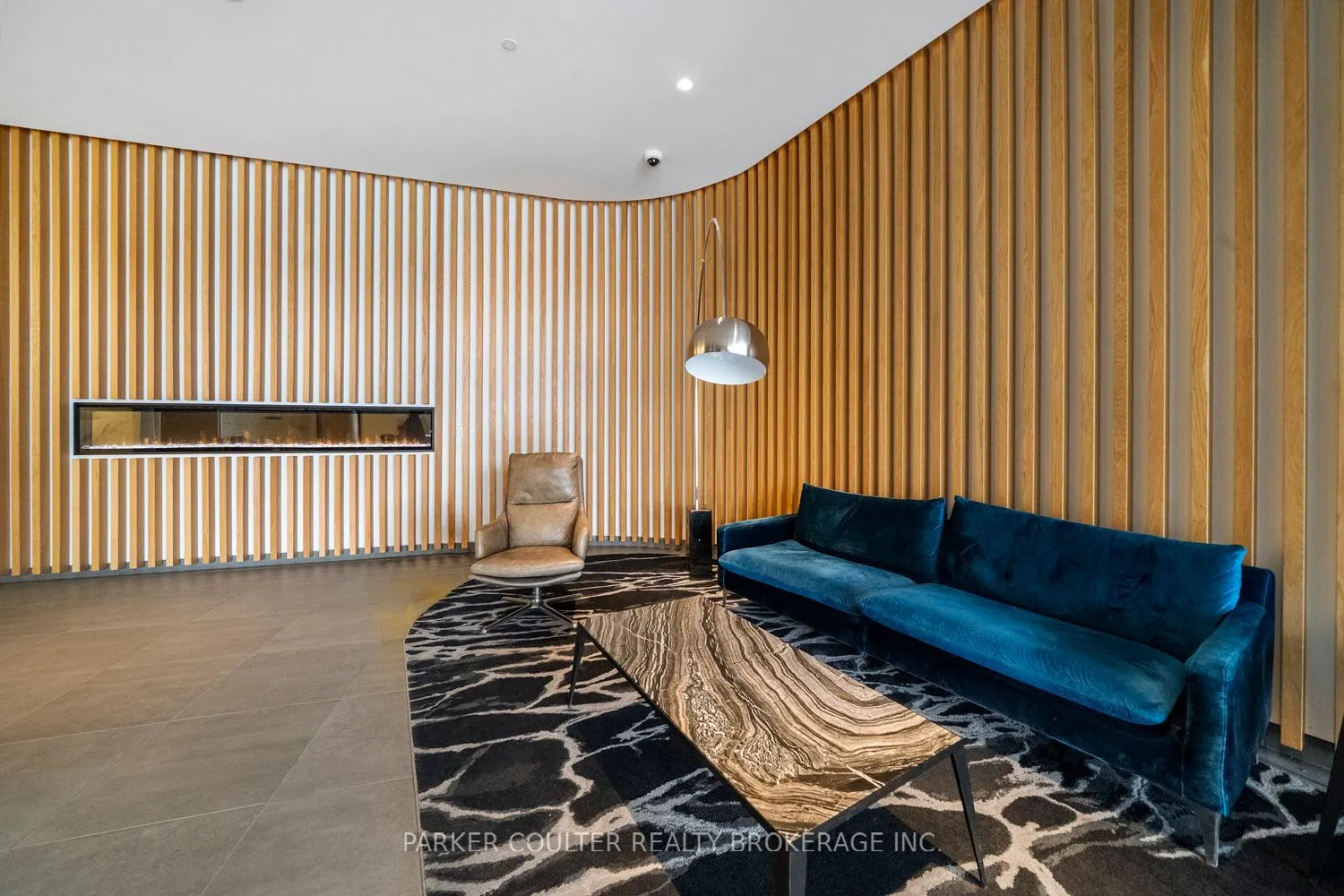 Photo 6 of Unit 606, 120 Varna Drive, Toronto, Englemount-Lawrence — HOMEH