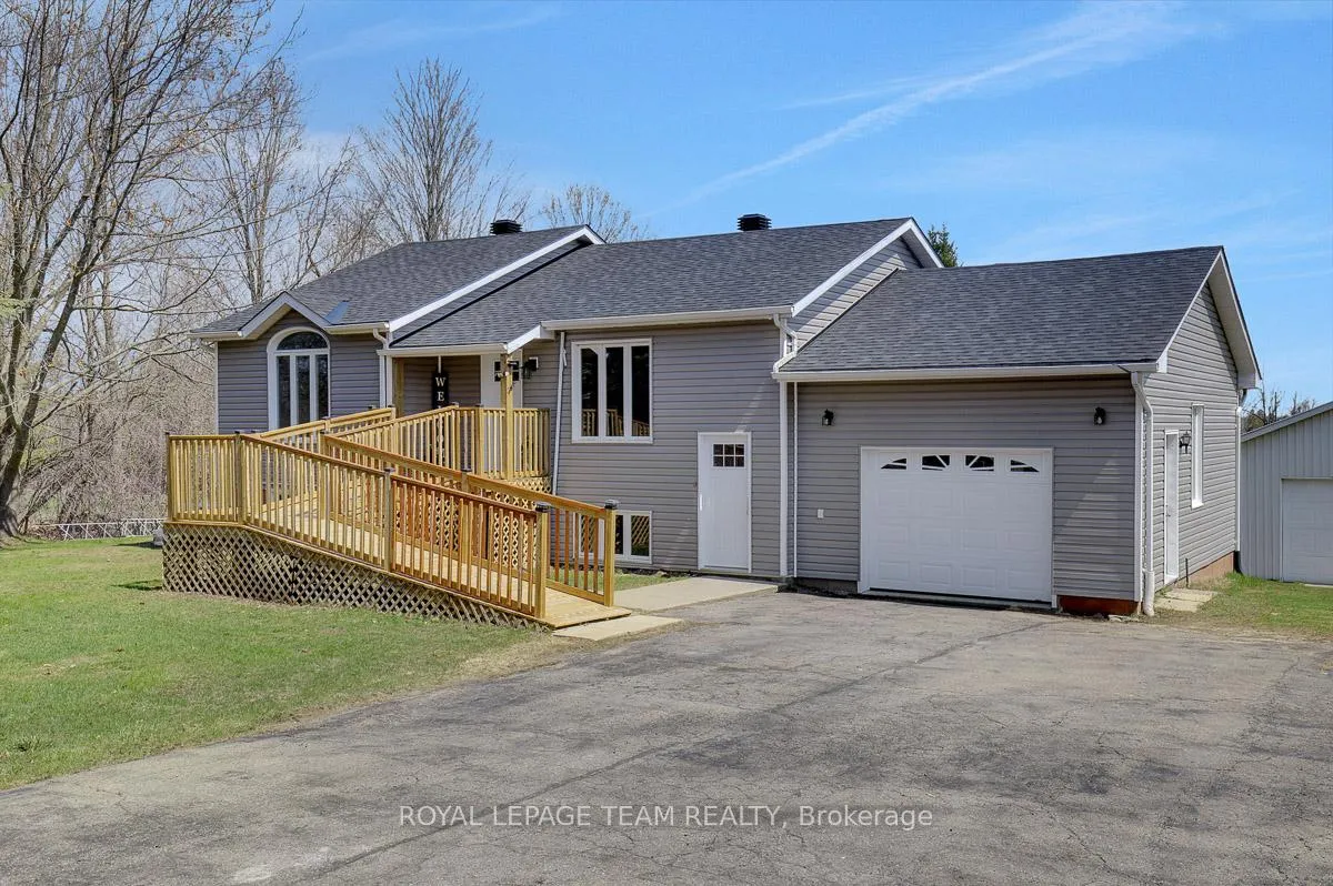 Photo 1 of 8055 County Rd. 44, Edwardsburgh/Cardinal, Edwardsburgh/Cardinal Twp — HOMEH