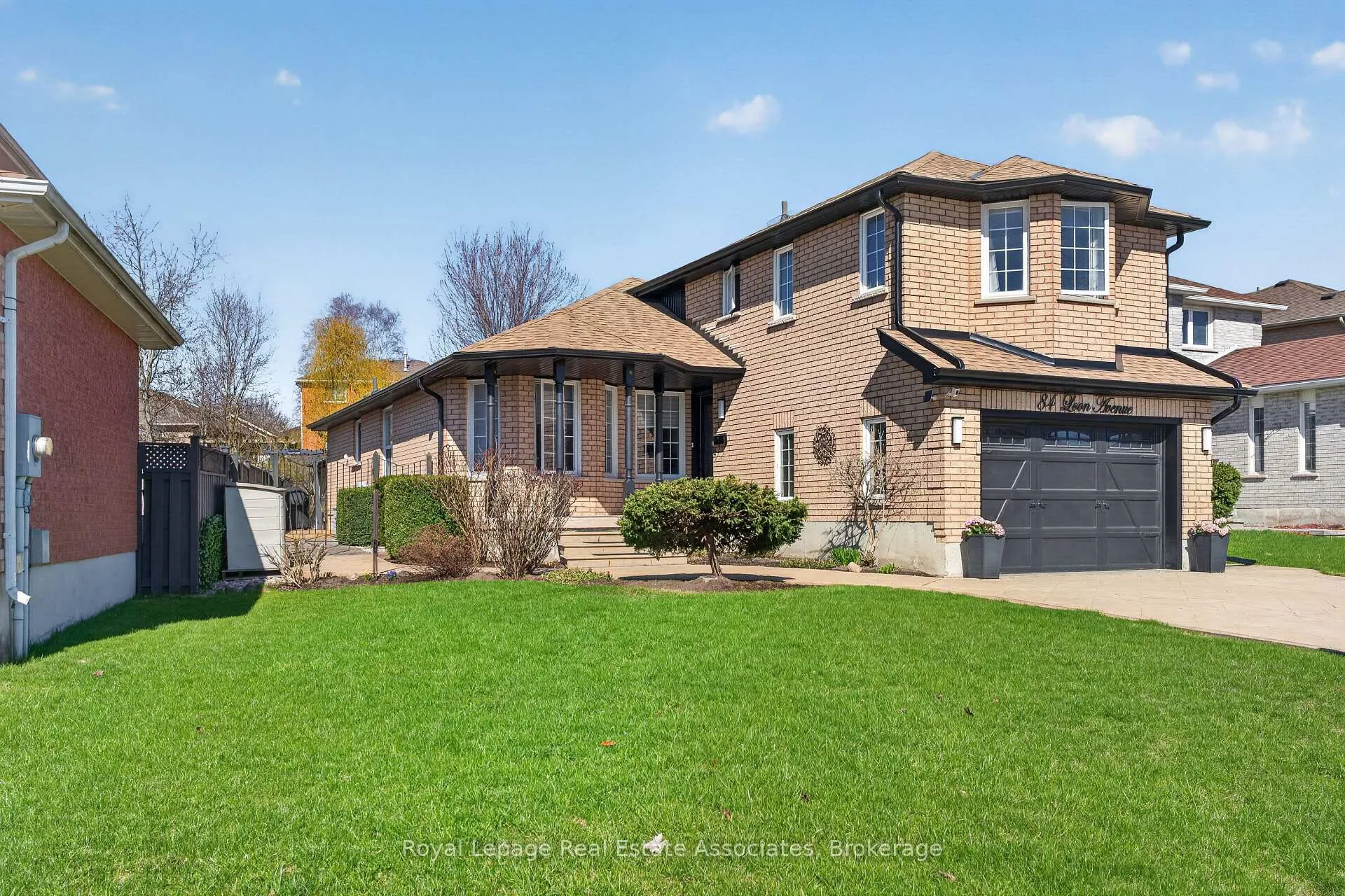 Photo 36 of 84 Loon Avenue, Barrie, Painswick South — HOMEH