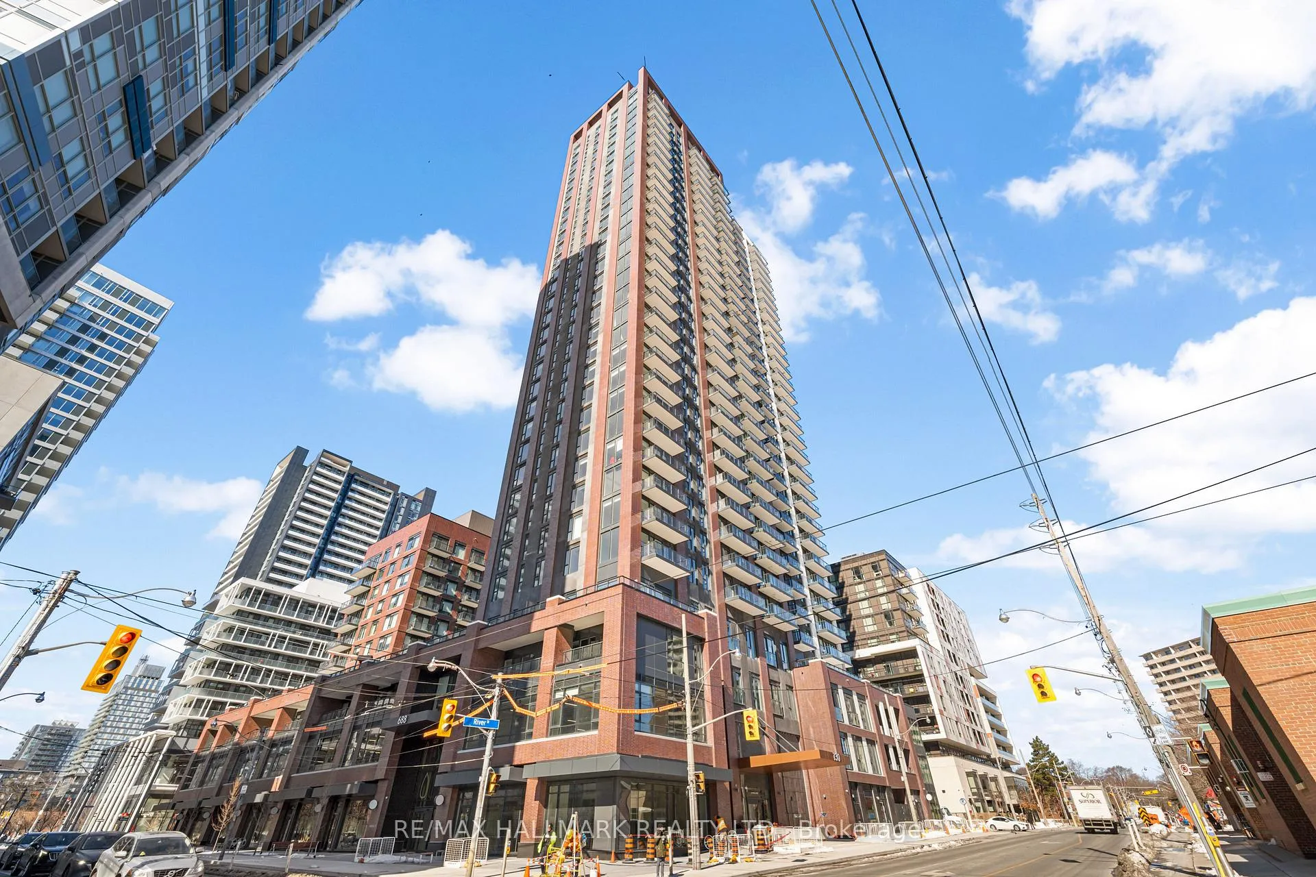 Front of Unit 505, 130 River Street