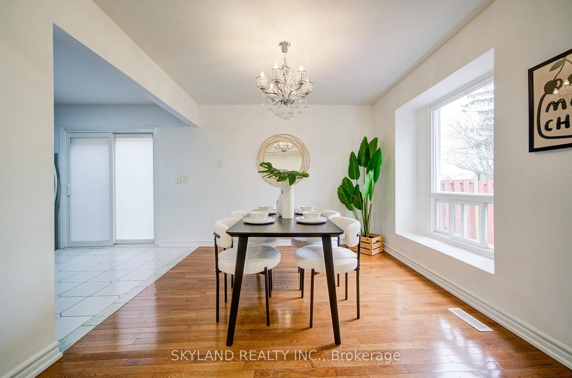 Photo 19 of 56 Upton Crescent, Markham, Milliken Mills West — HOMEH