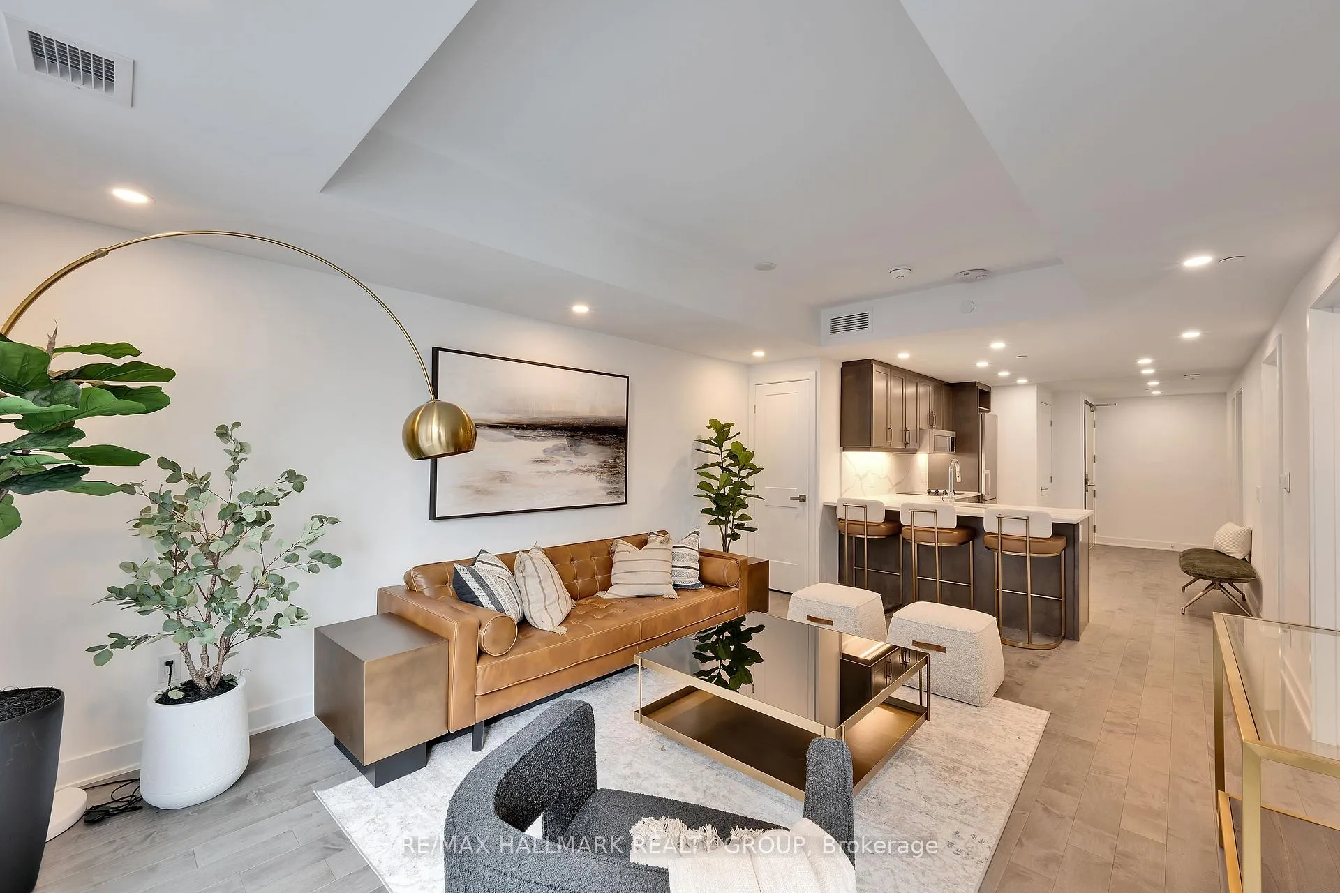 Photo 15 of Unit 801, 340 Queen Street, Ottawa, Ottawa Centre — HOMEH