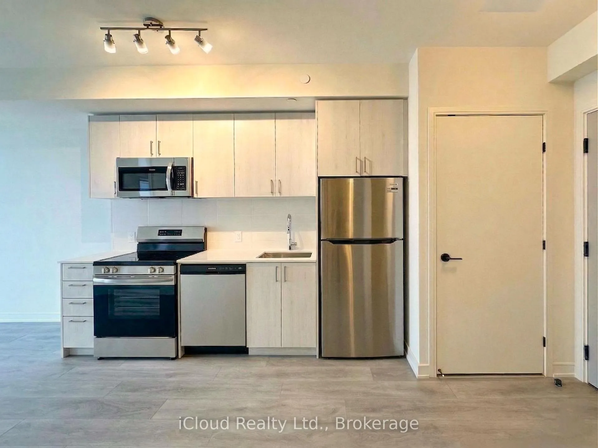 Photo 8 of Unit 2406, 8020 Derry Road, Milton, Coates — HOMEH