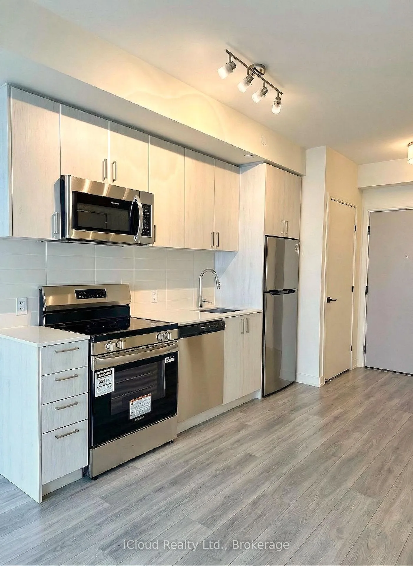 Photo 10 of Unit 2406, 8020 Derry Road, Milton, Coates — HOMEH