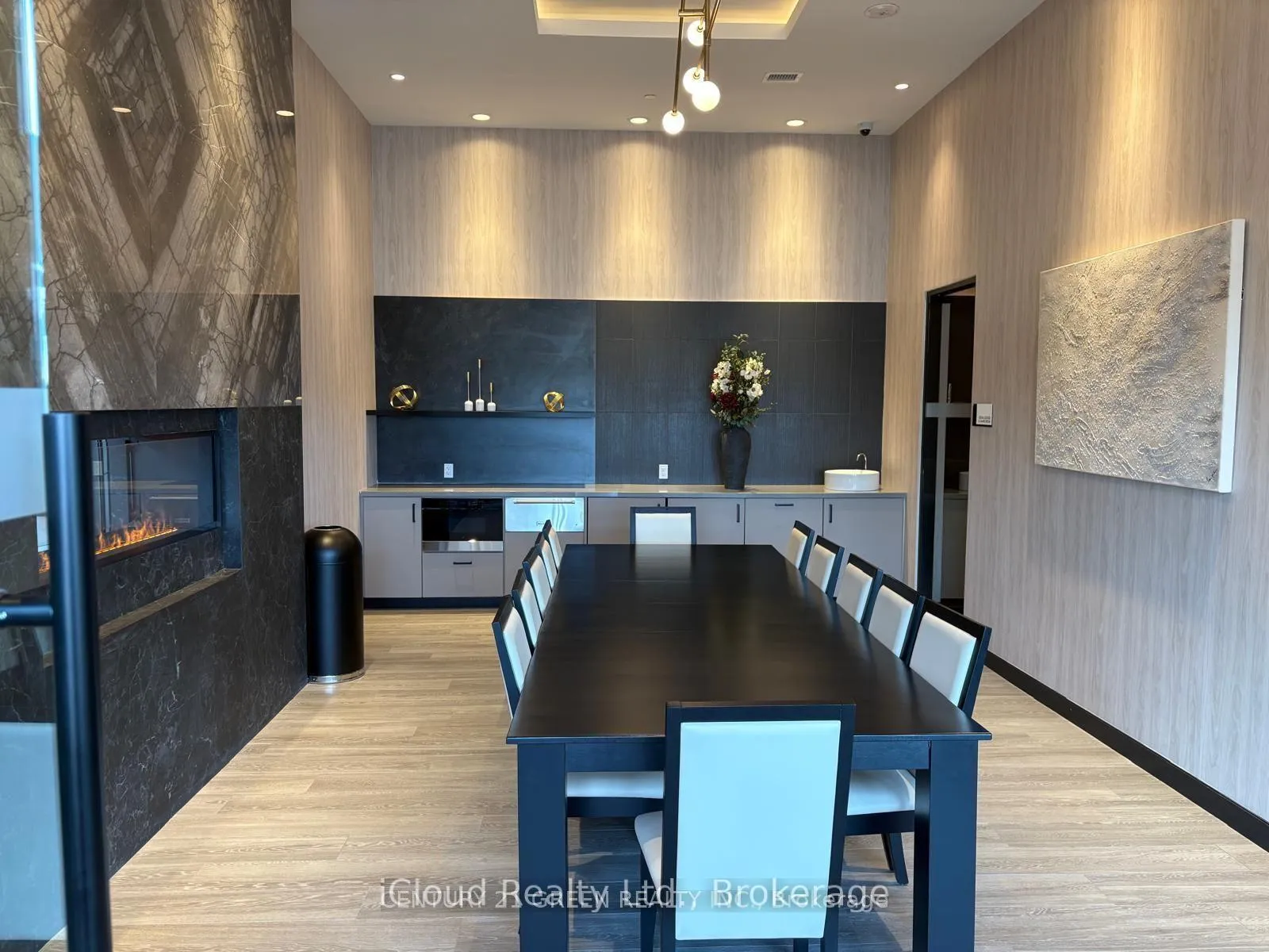 Photo 33 of Unit 2406, 8020 Derry Road, Milton, Coates — HOMEH
