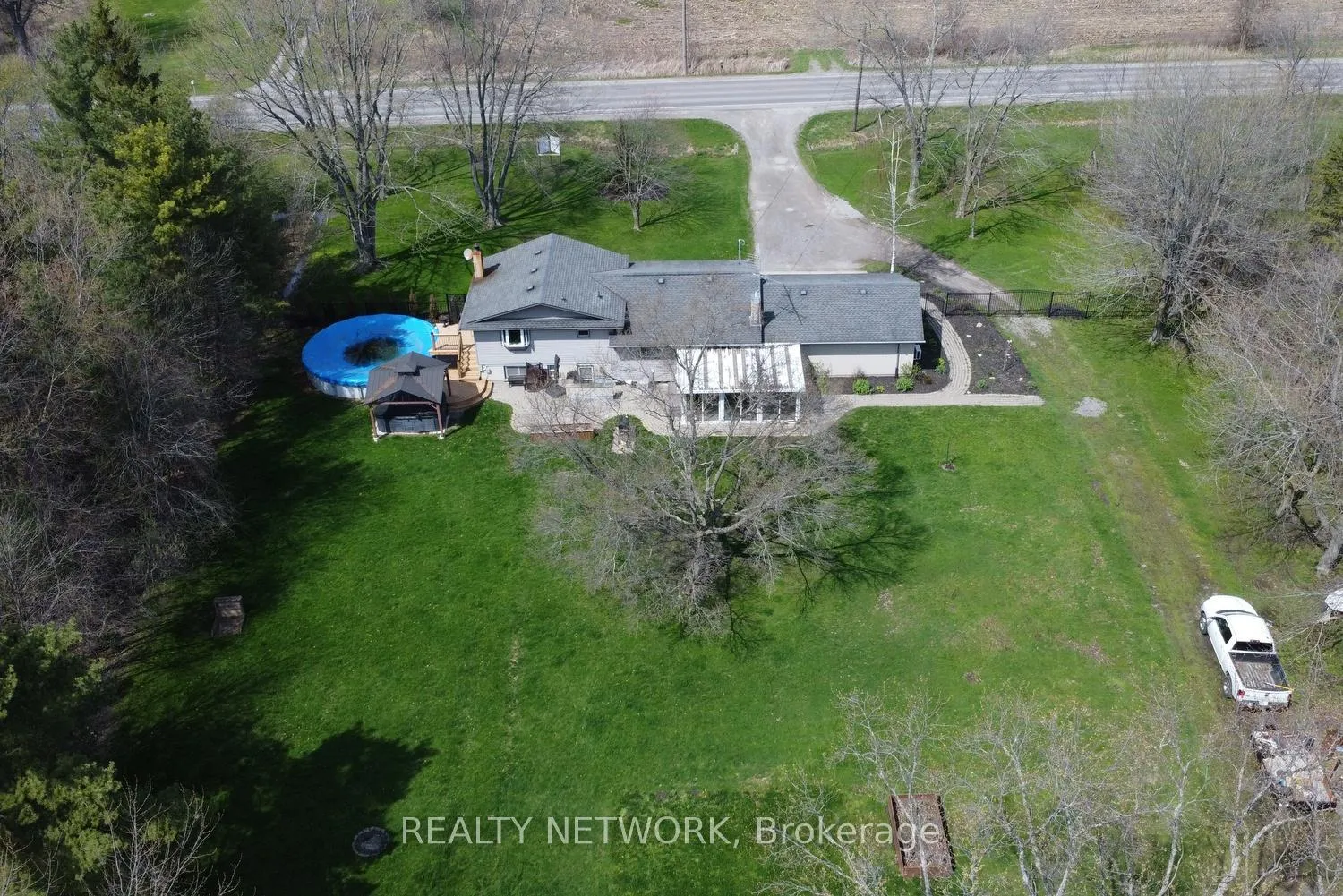 Photo 38 of 41029 Forks Road, Wainfleet, Marshville/Winger — HOMEH