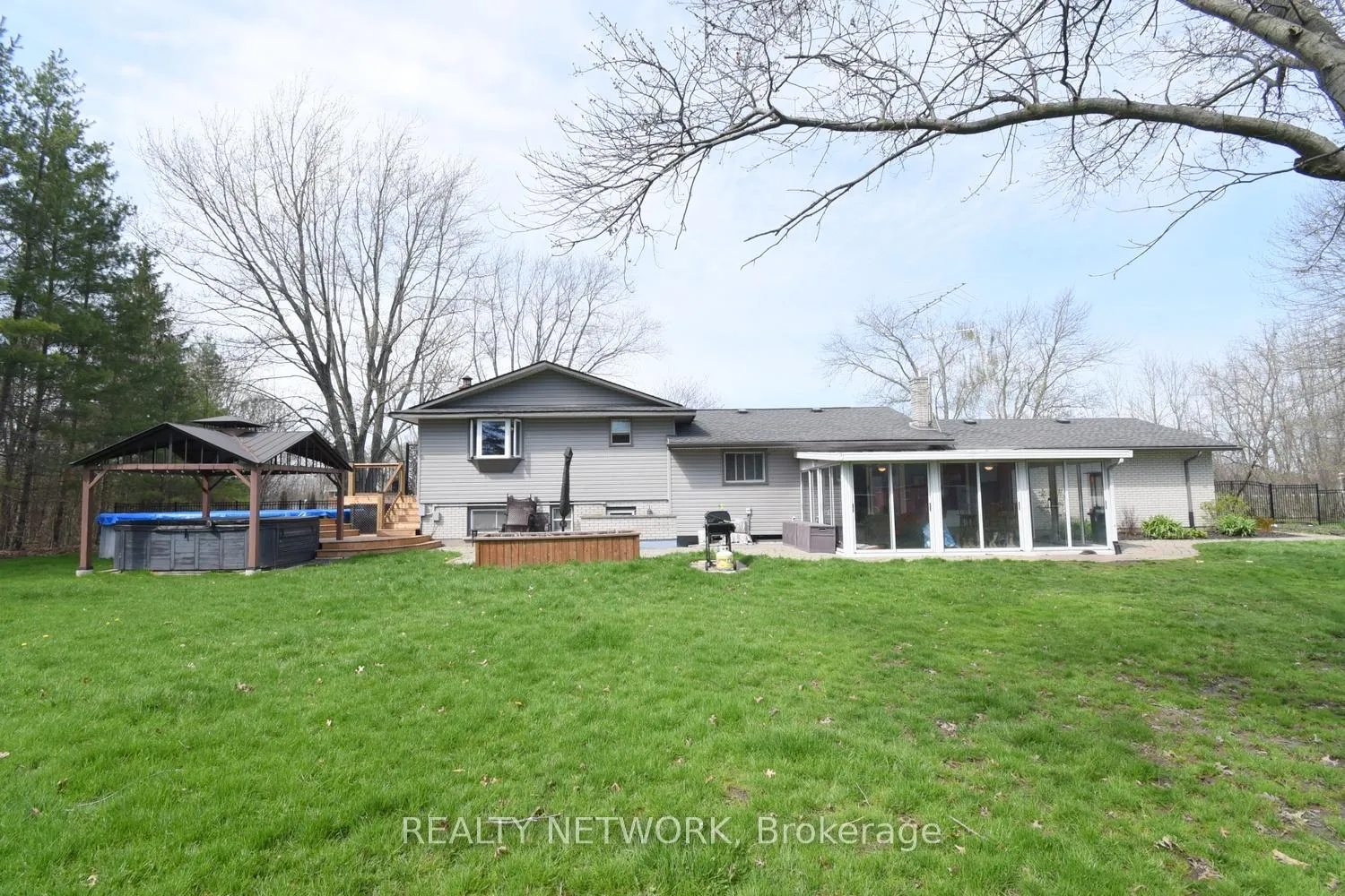 Photo 46 of 41029 Forks Road, Wainfleet, Marshville/Winger — HOMEH