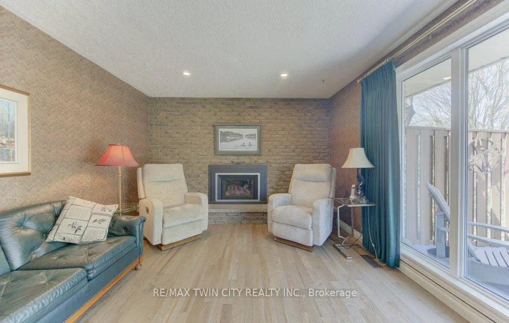 Photo 25 of 128 Dalewood Drive, Kitchener — HOMEH