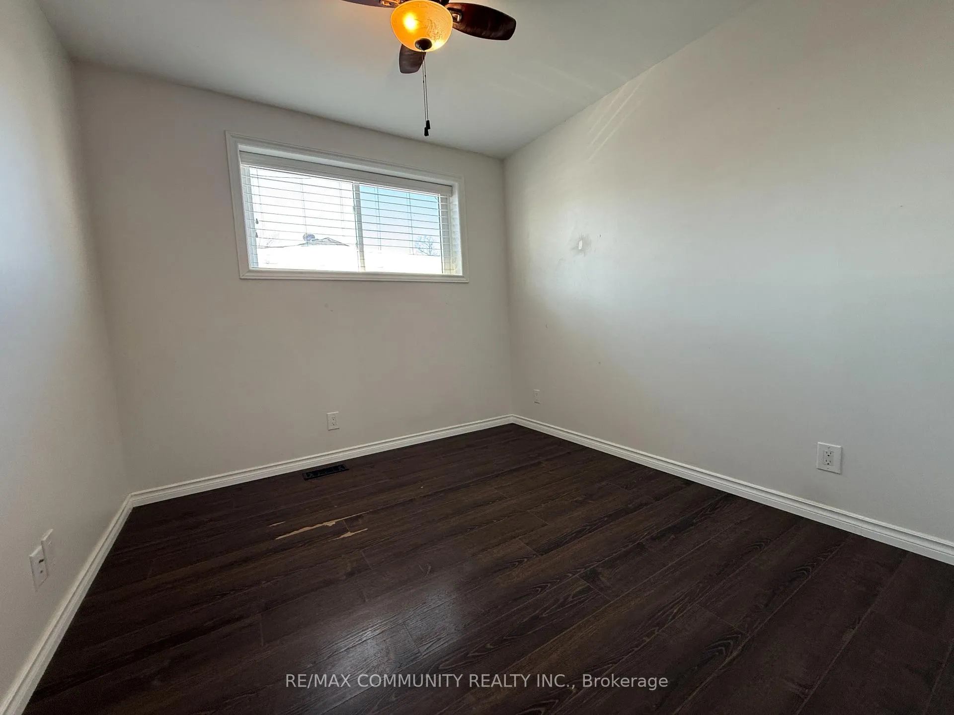 Photo 12 of Unit Main, 47 Davis Road, Aurora, Aurora Highlands — HOMEH