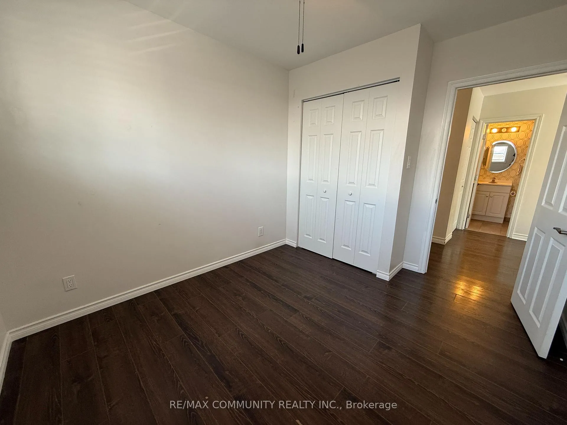 Photo 13 of Unit Main, 47 Davis Road, Aurora, Aurora Highlands — HOMEH