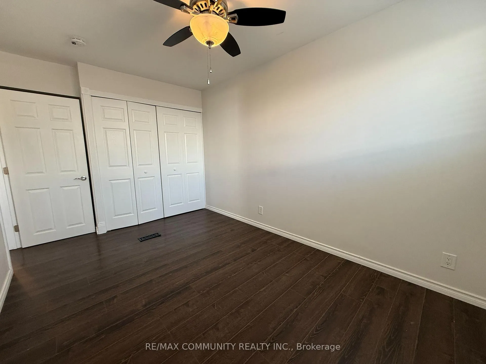Photo 15 of Unit Main, 47 Davis Road, Aurora, Aurora Highlands — HOMEH