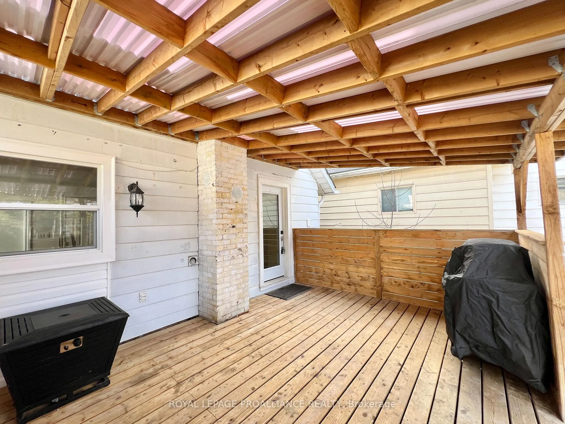Photo 19 of 248 Dufferin Avenue, Quinte West, Trenton Ward — HOMEH