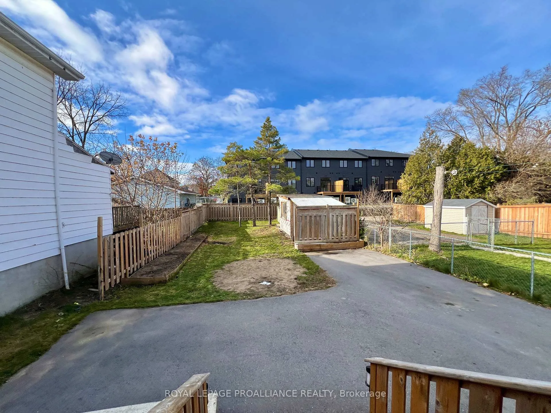 Photo 23 of 248 Dufferin Avenue, Quinte West, Trenton Ward — HOMEH