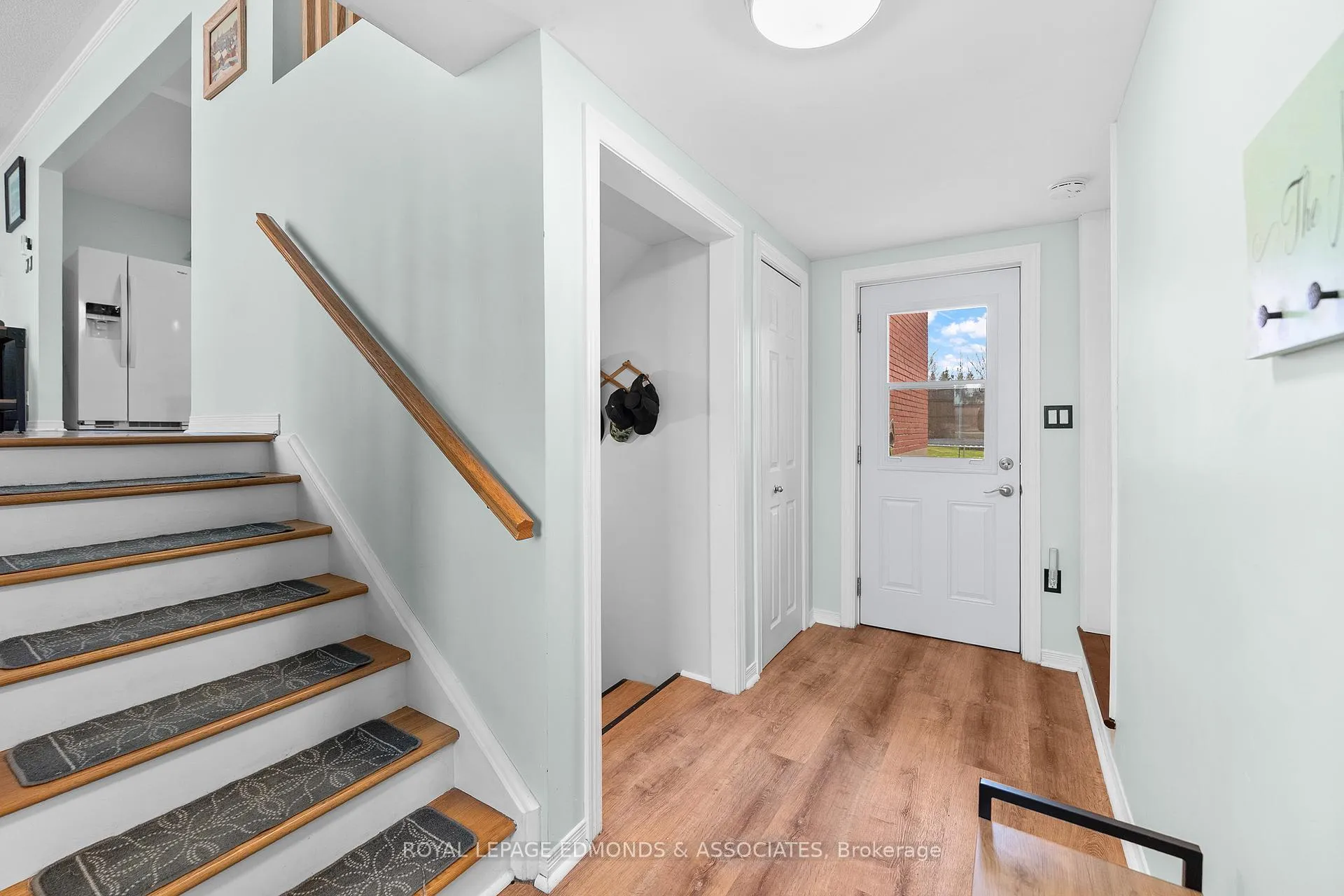 Photo 5 of 184 Riverside Drive, Pembroke — HOMEH