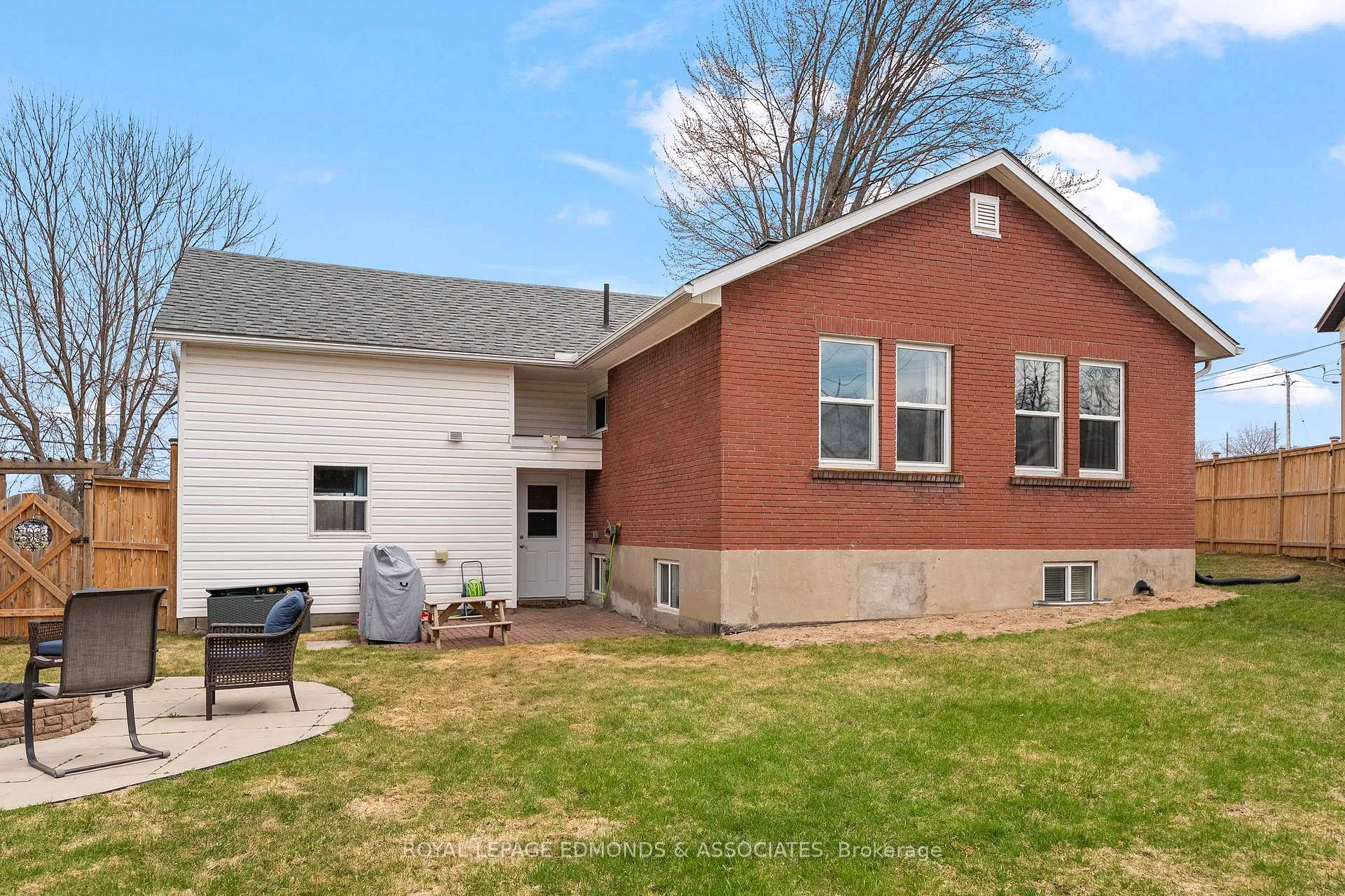 Photo 38 of 184 Riverside Drive, Pembroke — HOMEH
