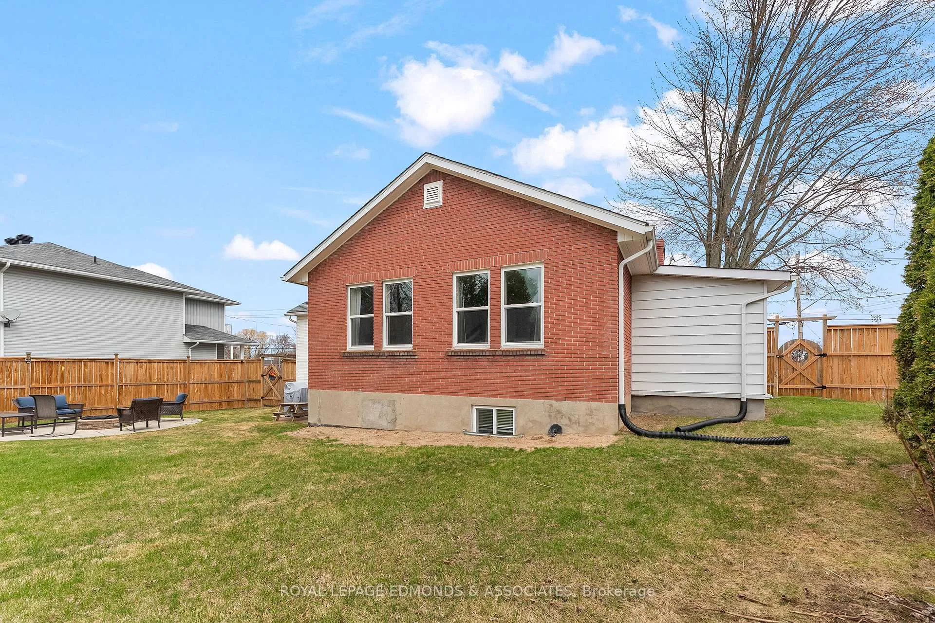 Photo 40 of 184 Riverside Drive, Pembroke — HOMEH