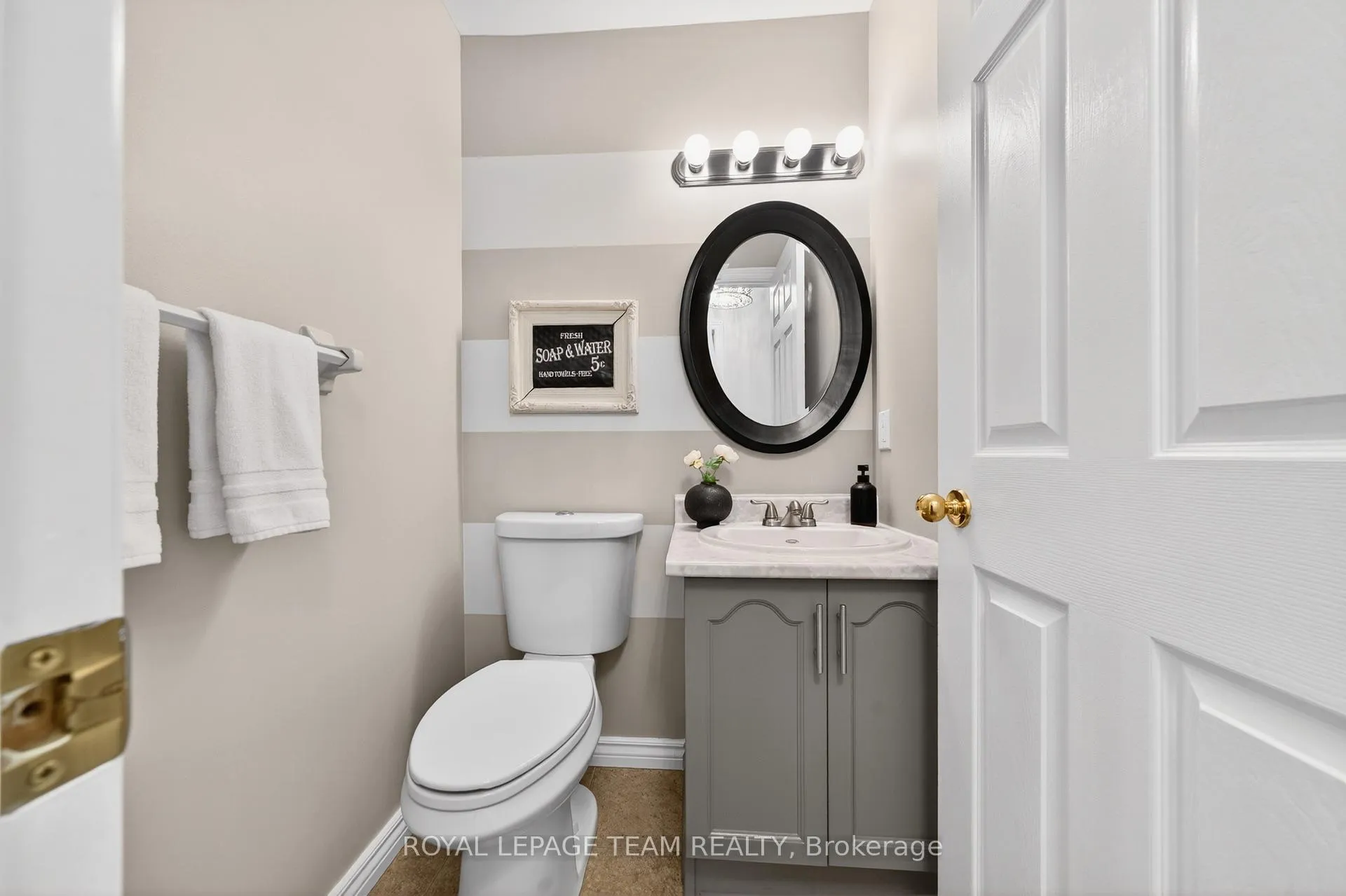 Photo 20 of 23 Inwood Drive, Ottawa, Kanata - Bridlewood — HOMEH