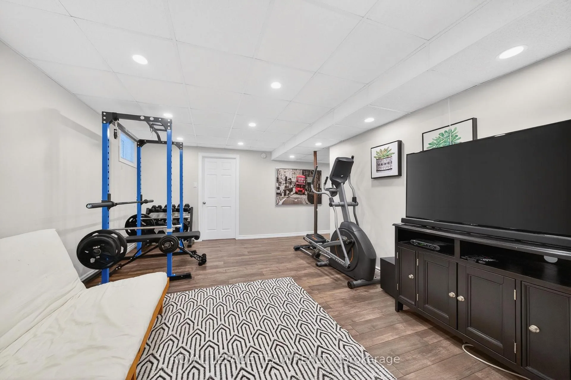 Photo 43 of 23 Inwood Drive, Ottawa, Kanata - Bridlewood — HOMEH