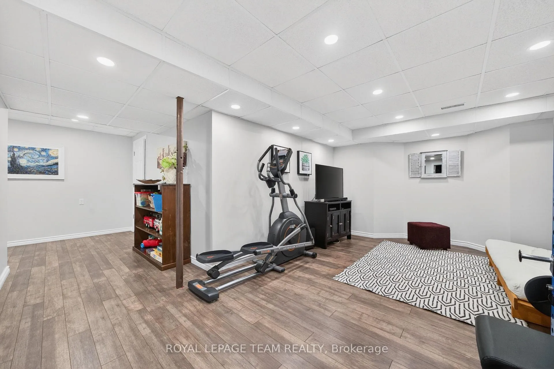 Photo 44 of 23 Inwood Drive, Ottawa, Kanata - Bridlewood — HOMEH