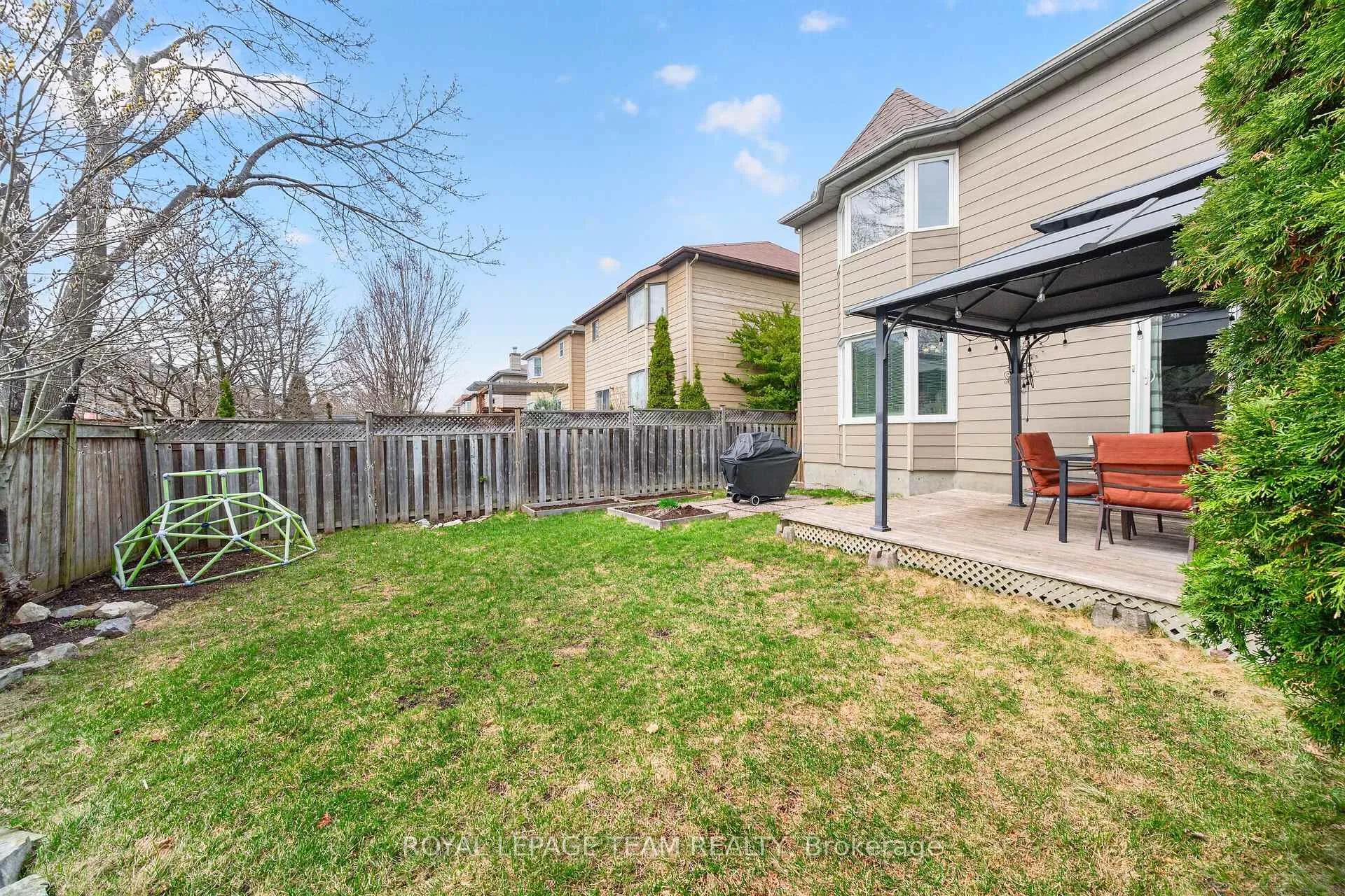 Photo 49 of 23 Inwood Drive, Ottawa, Kanata - Bridlewood — HOMEH
