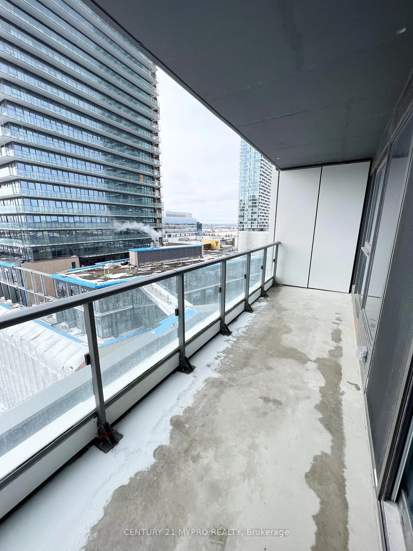 Photo 18 of Unit 908, 1000 Portage Parkway, Vaughan, Vaughan Corporate Centre — HOMEH