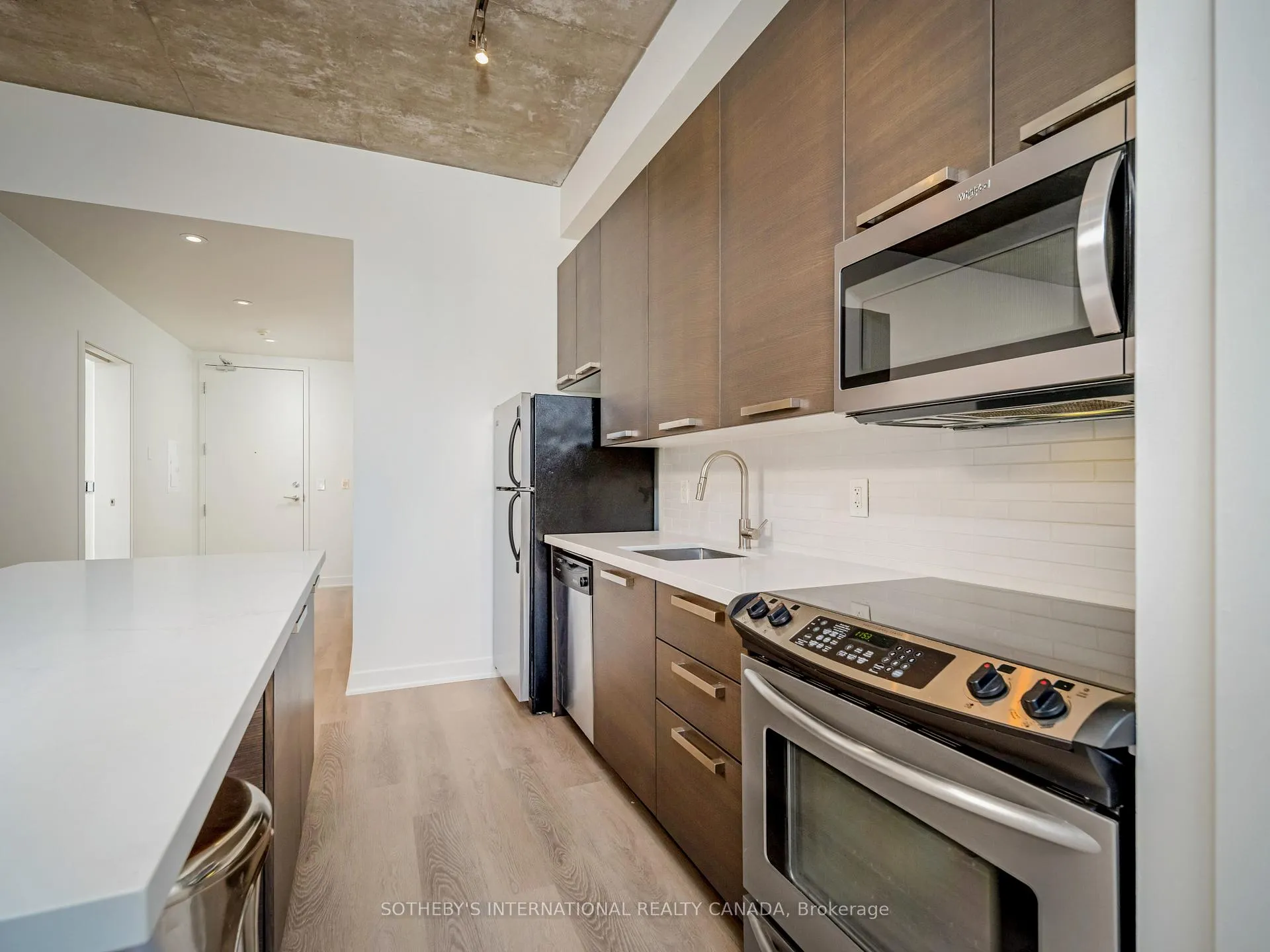 Photo 11 of Unit 605, 60 Bathurst Street, Toronto, Niagara — HOMEH