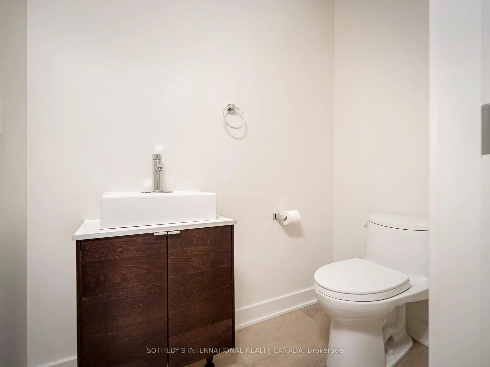 Photo 25 of Unit 605, 60 Bathurst Street, Toronto, Niagara — HOMEH