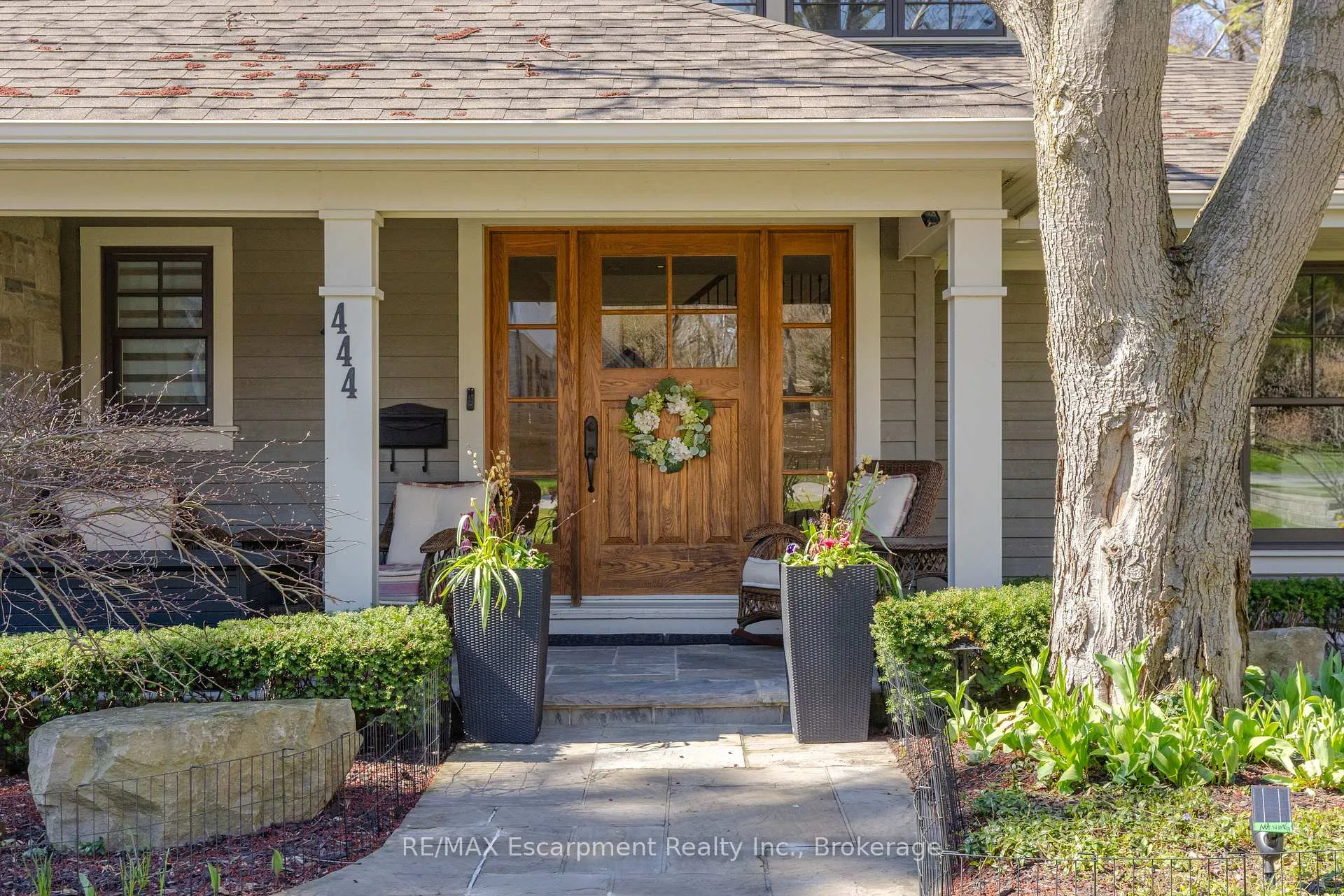Photo 3 of 444 Drummond Road, Oakville, Morrison — HOMEH