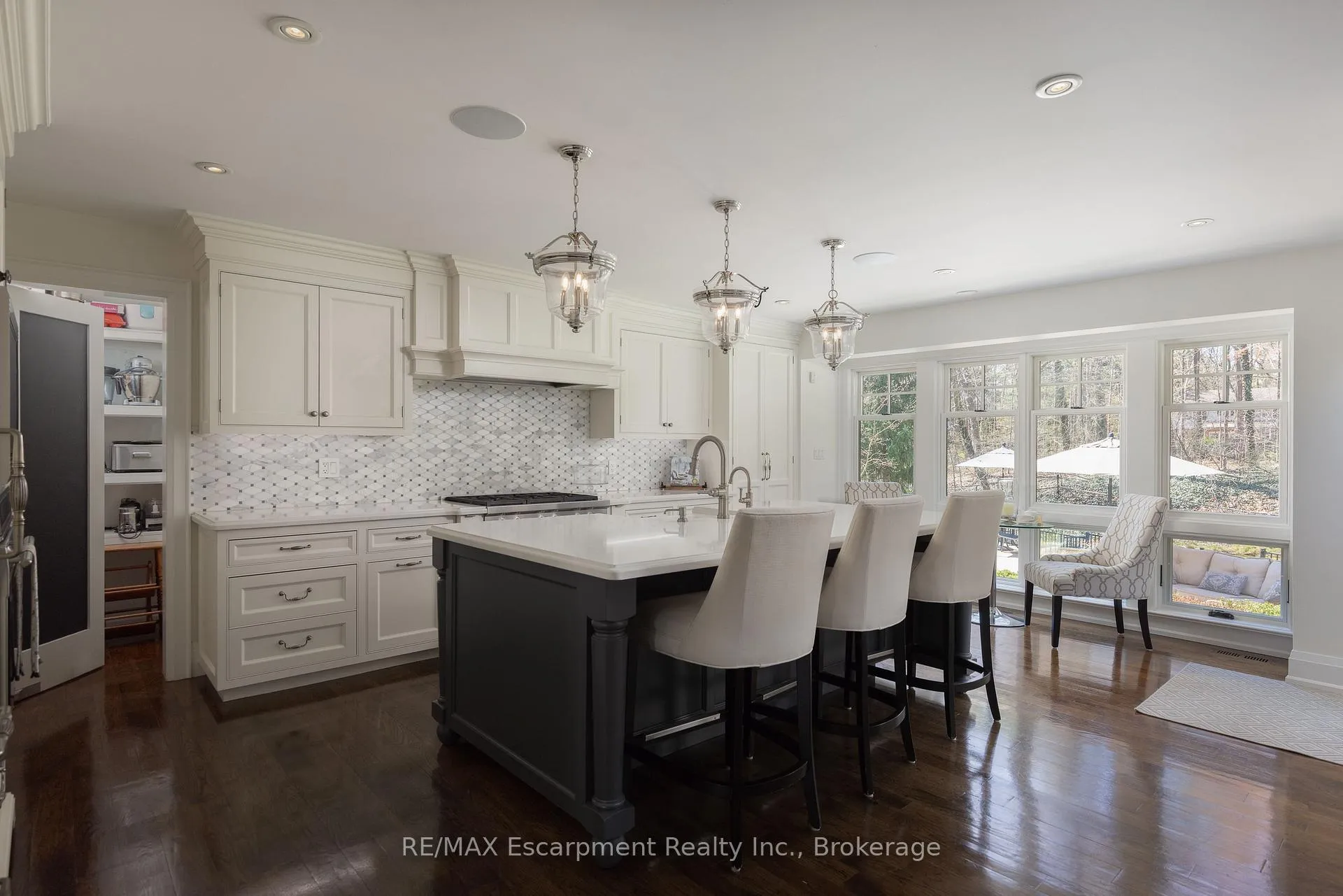 Photo 11 of 444 Drummond Road, Oakville, Morrison — HOMEH