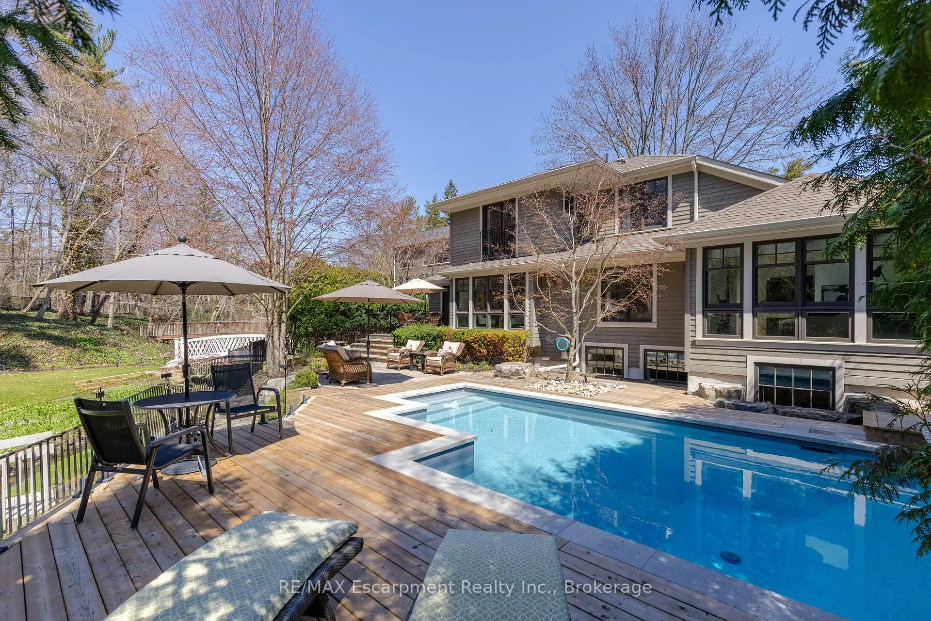 Photo 35 of 444 Drummond Road, Oakville, Morrison — HOMEH