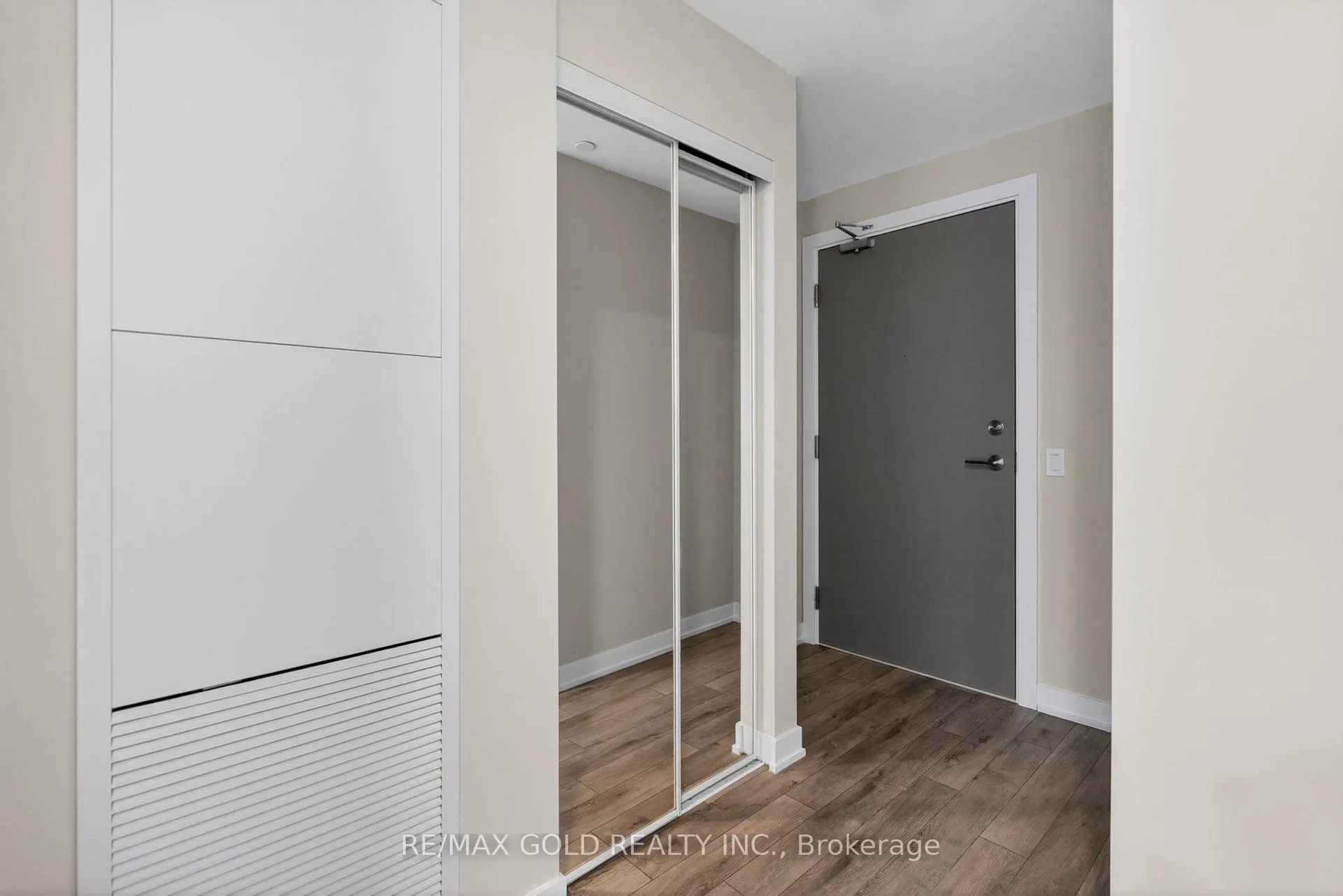 Photo 10 of Unit 1402, 15 Skyridge Drive, Brampton, Bram East — HOMEH