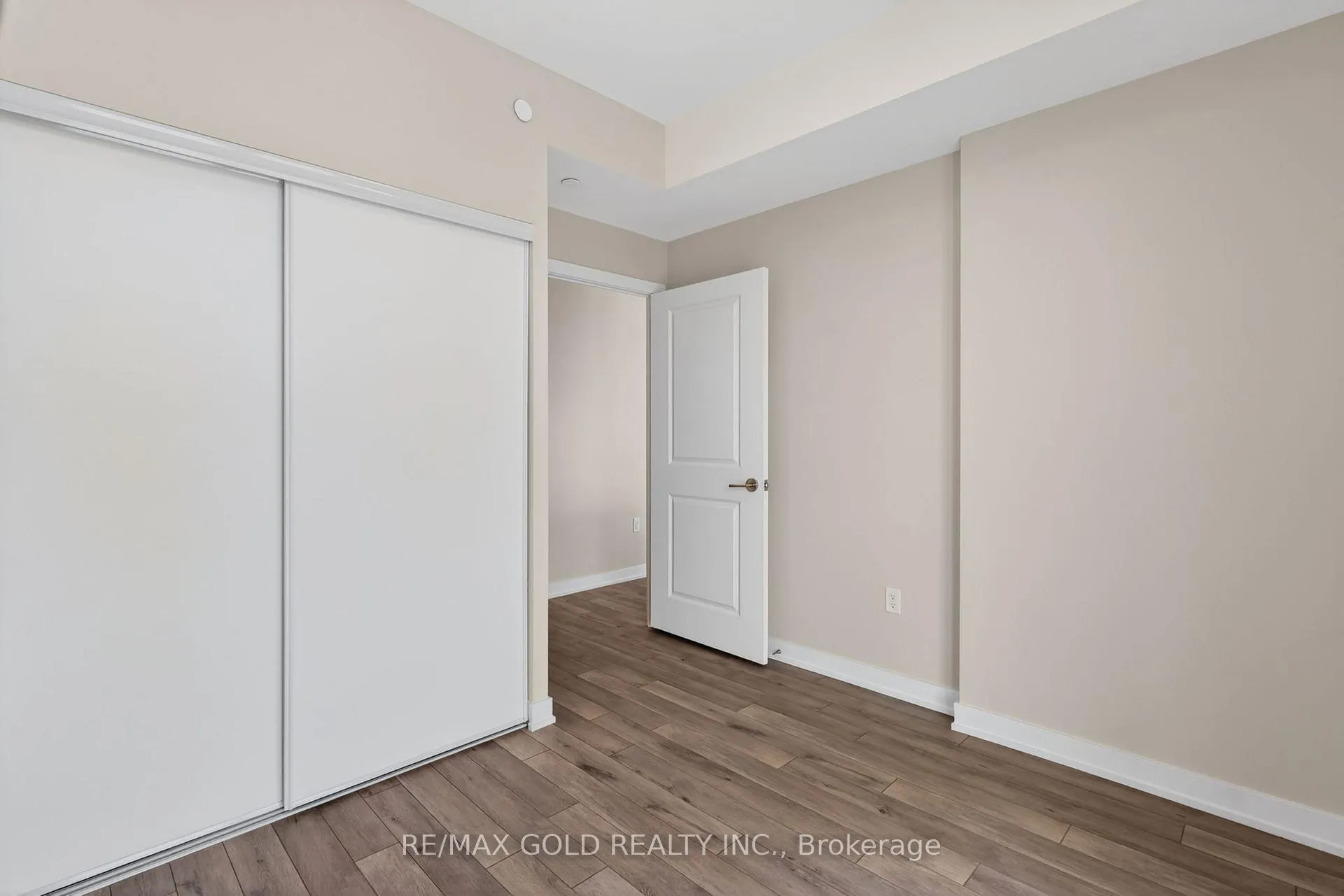 Photo 14 of Unit 1402, 15 Skyridge Drive, Brampton, Bram East — HOMEH