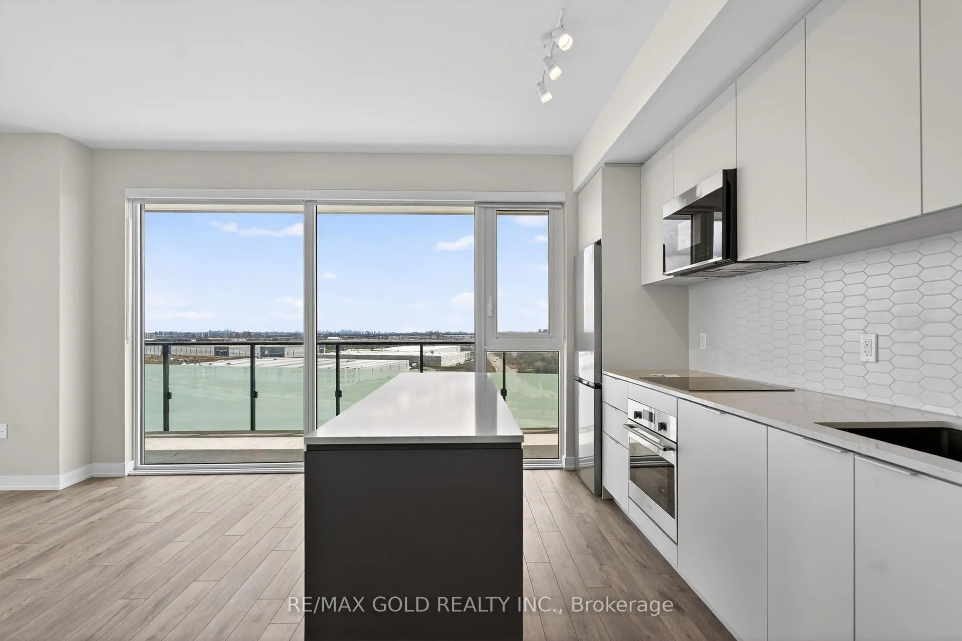 Photo 17 of Unit 1402, 15 Skyridge Drive, Brampton, Bram East — HOMEH