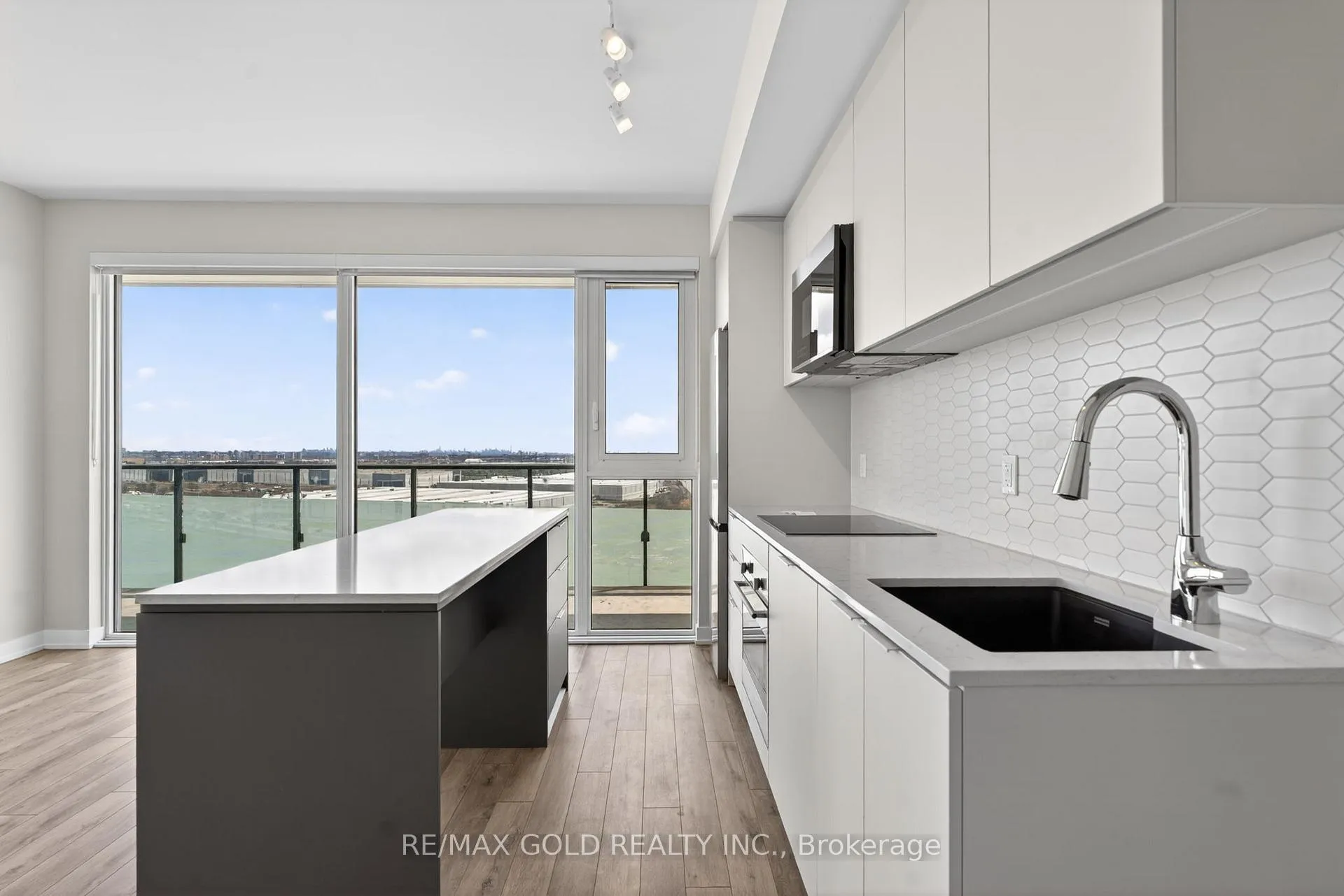 Photo 23 of Unit 1402, 15 Skyridge Drive, Brampton, Bram East — HOMEH