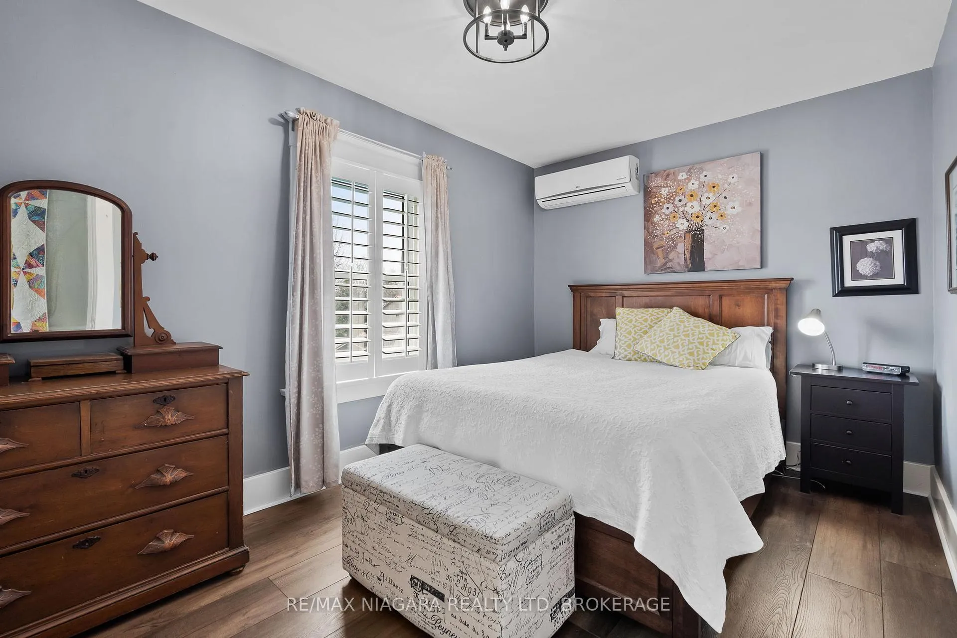 Photo 20 of 294 Stanley Street, Port Colborne, Sugarloaf — HOMEH