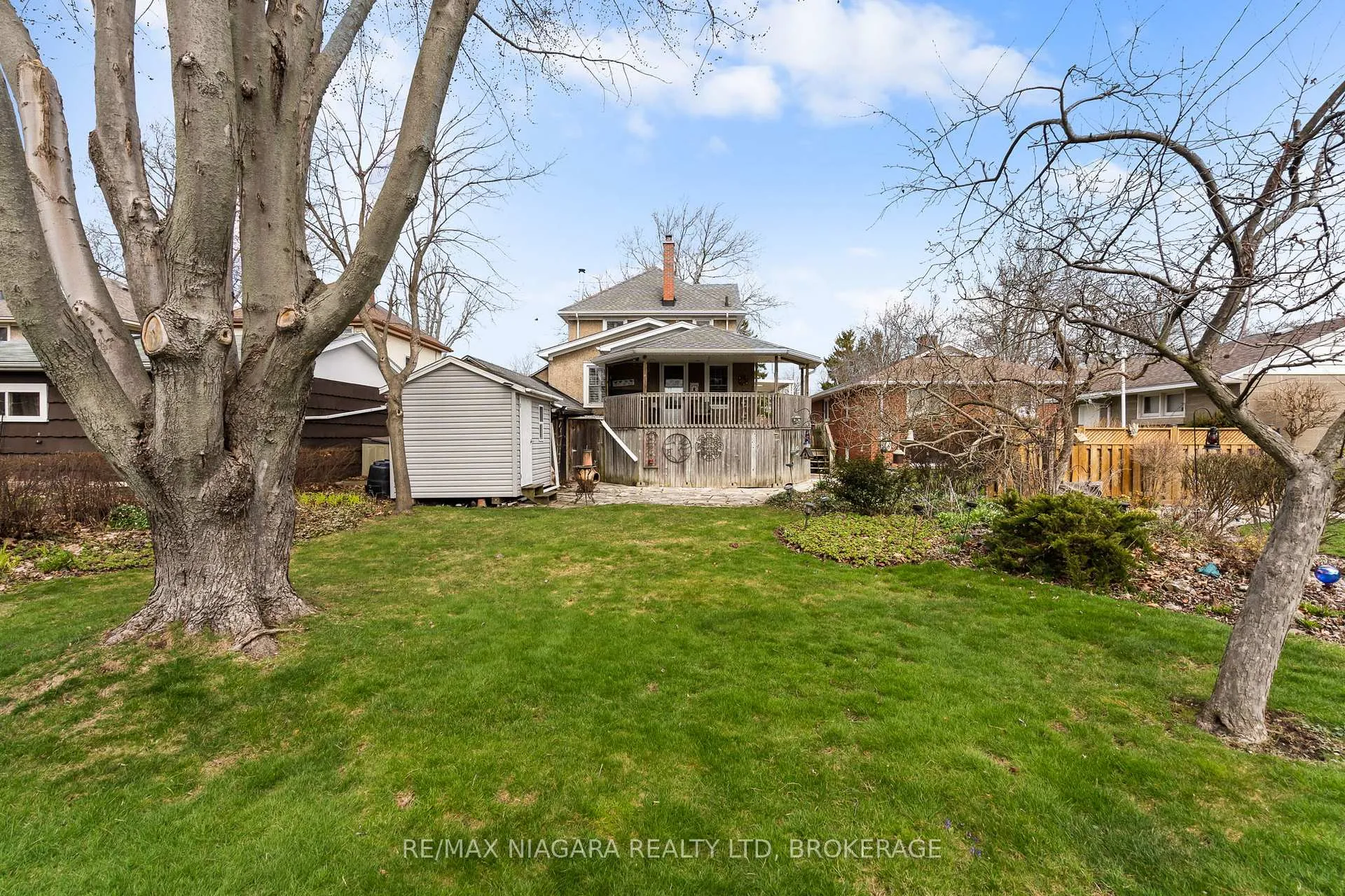 Photo 32 of 294 Stanley Street, Port Colborne, Sugarloaf — HOMEH