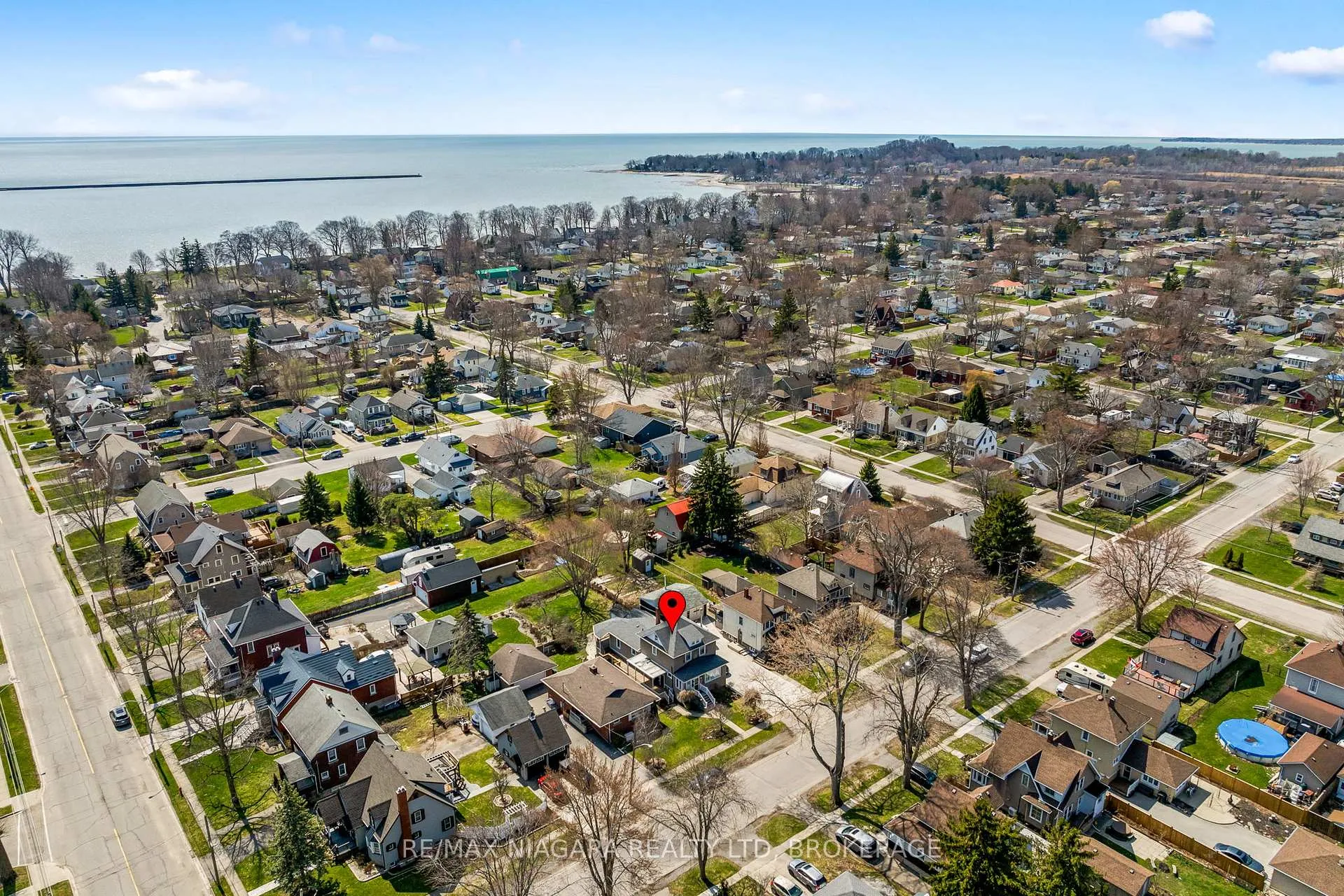 Photo 36 of 294 Stanley Street, Port Colborne, Sugarloaf — HOMEH