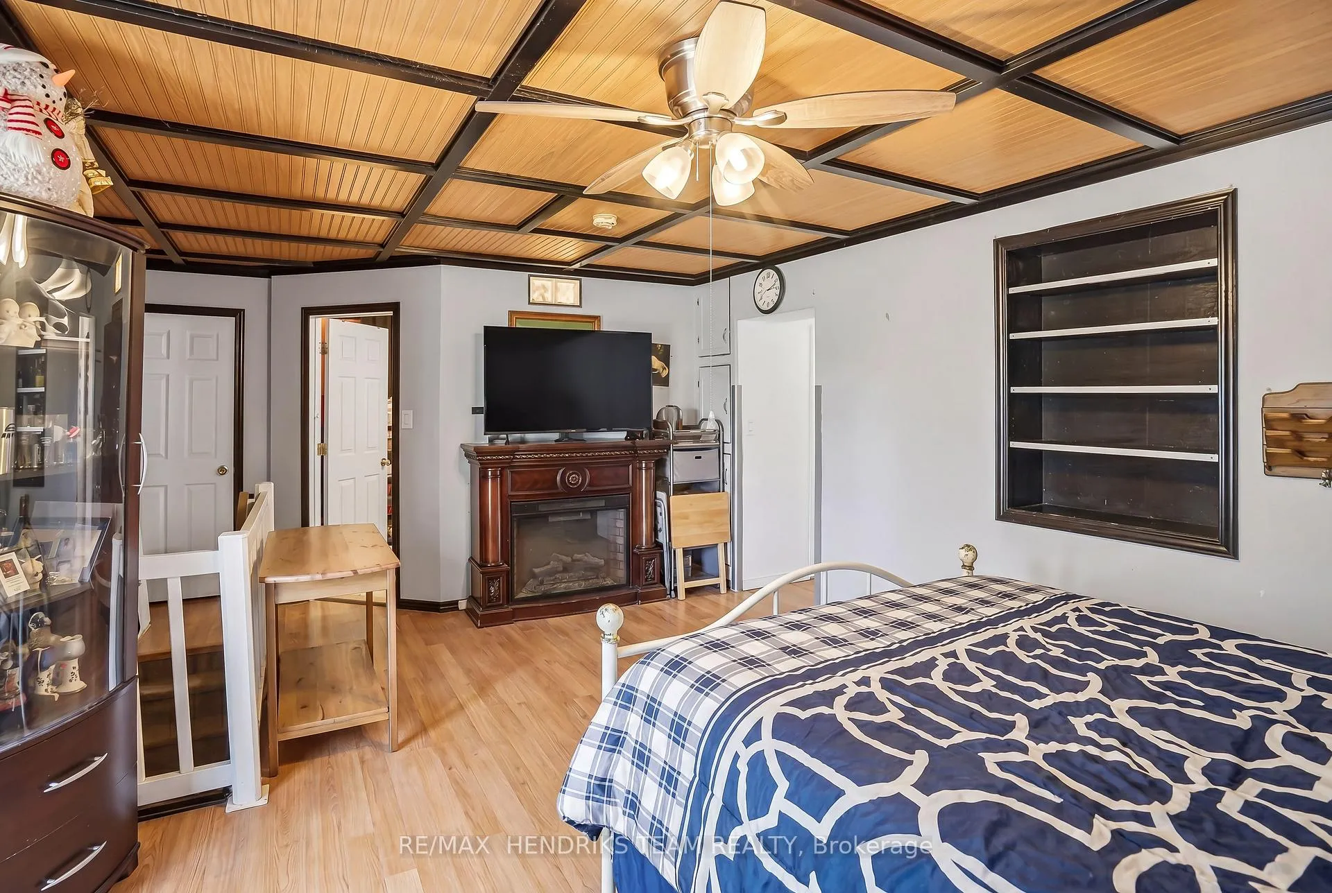 Photo 8 of 5407 Menzie Street, Niagara Falls, Downtown — HOMEH