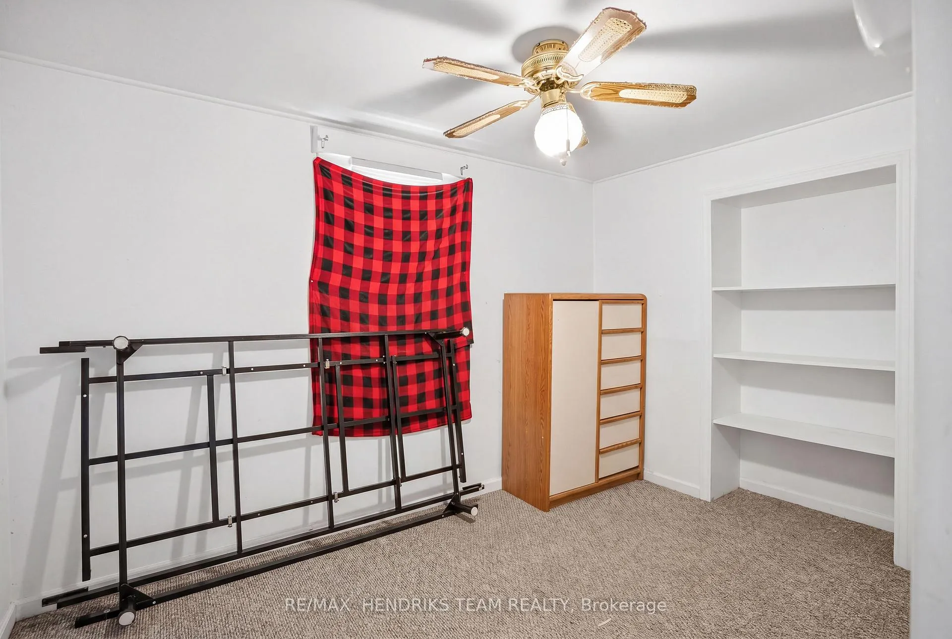 Photo 9 of 5407 Menzie Street, Niagara Falls, Downtown — HOMEH