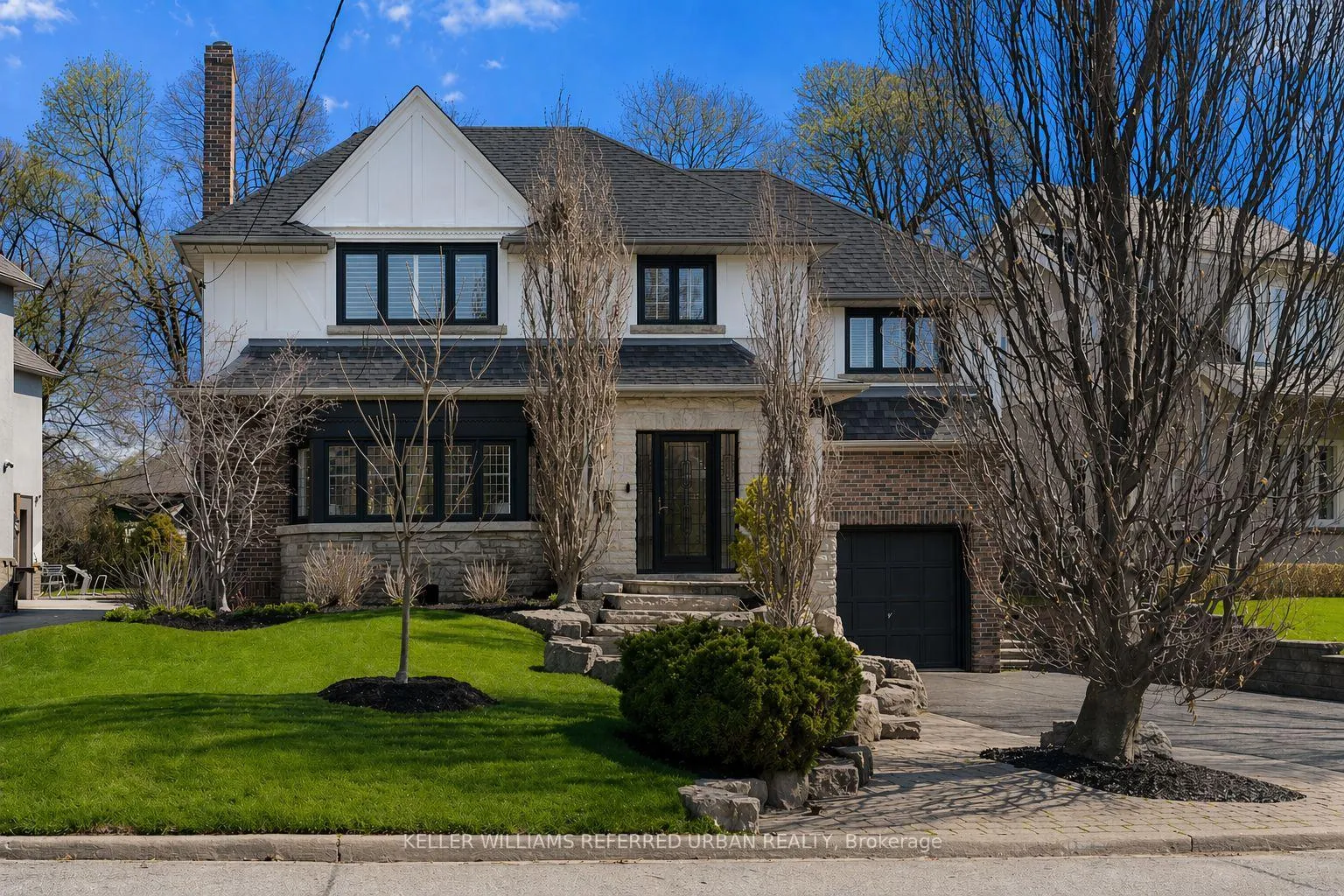 Photo 1 of 5 Lawrence Crescent, Toronto, Lawrence Park South — HOMEH