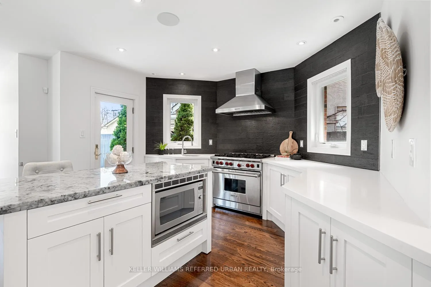 Photo 7 of 5 Lawrence Crescent, Toronto, Lawrence Park South — HOMEH