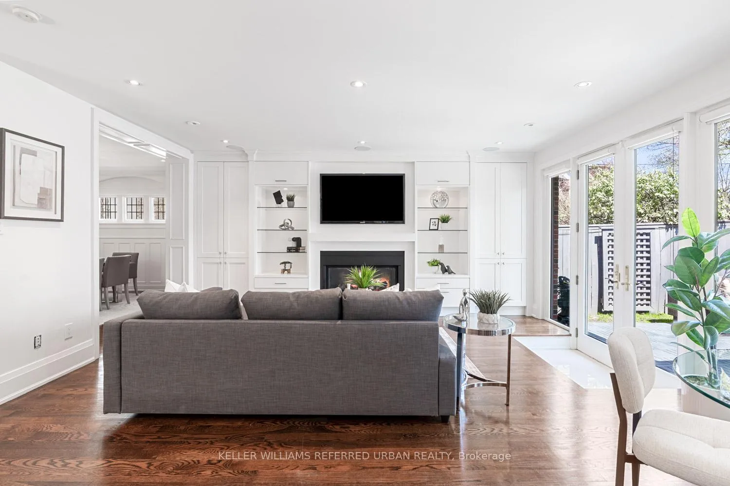 Photo 9 of 5 Lawrence Crescent, Toronto, Lawrence Park South — HOMEH