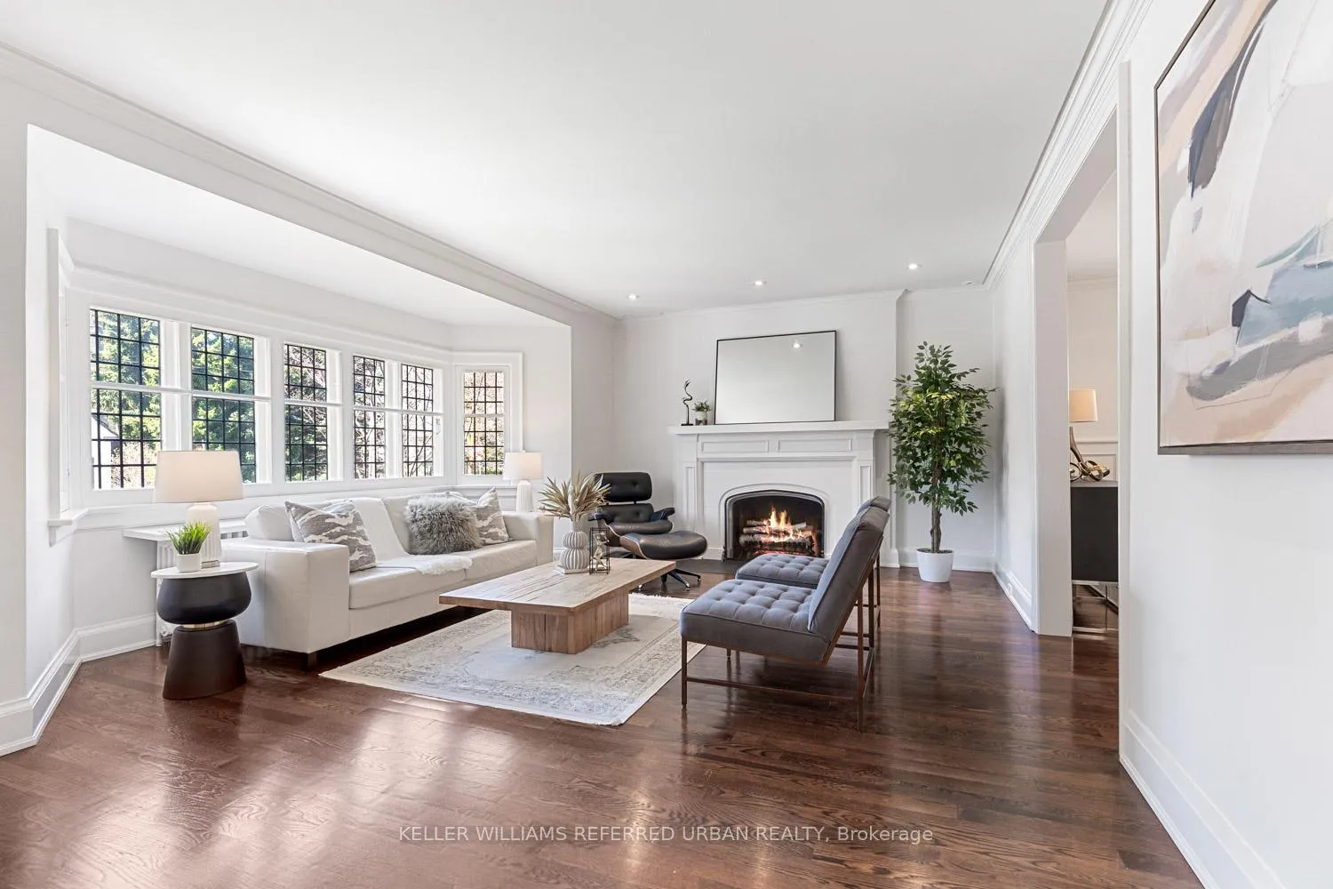 Photo 14 of 5 Lawrence Crescent, Toronto, Lawrence Park South — HOMEH