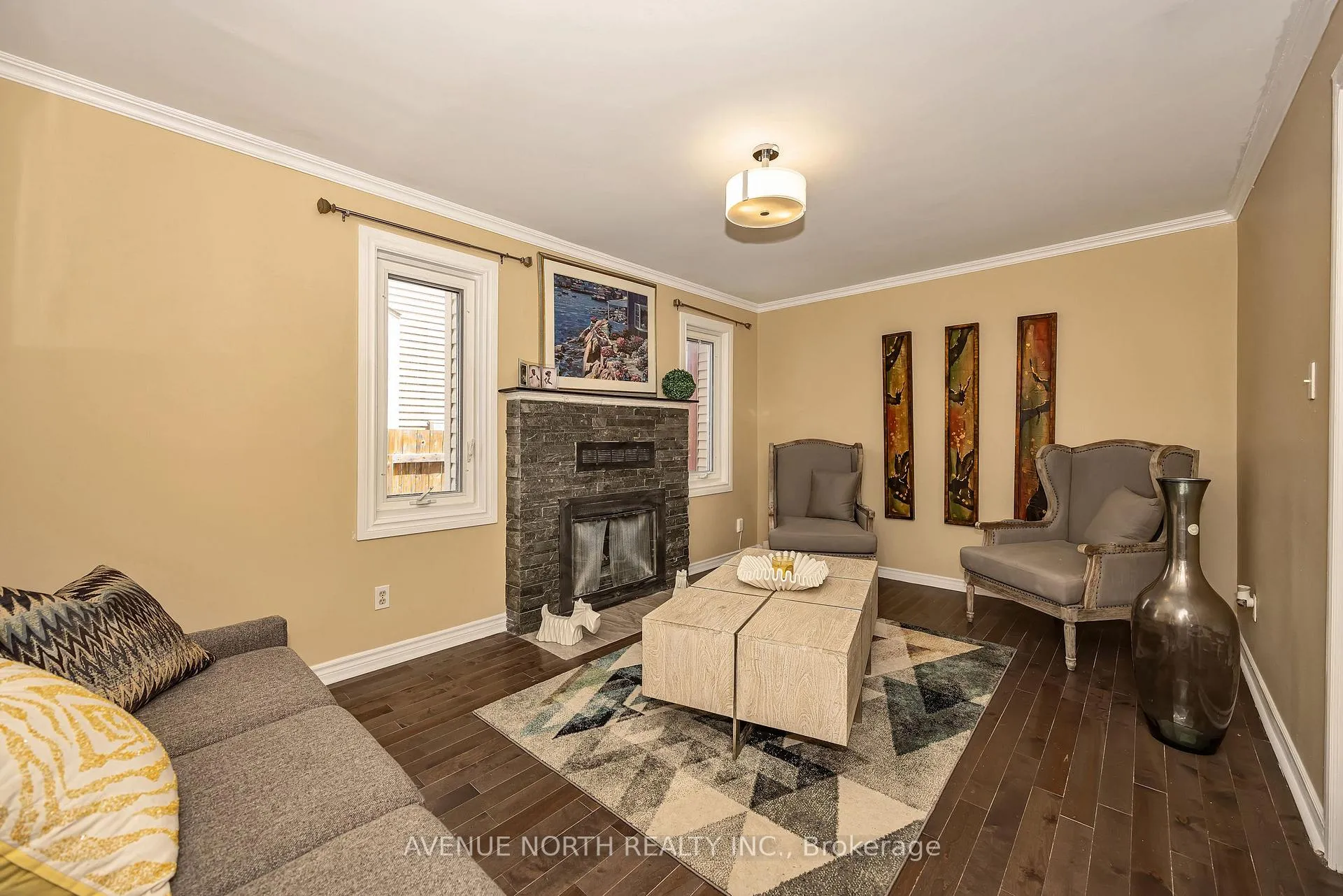 Photo 7 of 365 Lefebvre Way, Ottawa, Bilberry Creek/Queenswood Heights — HOMEH