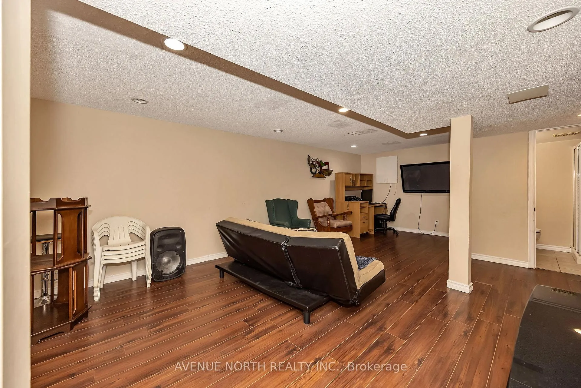 Photo 36 of 365 Lefebvre Way, Ottawa, Bilberry Creek/Queenswood Heights — HOMEH