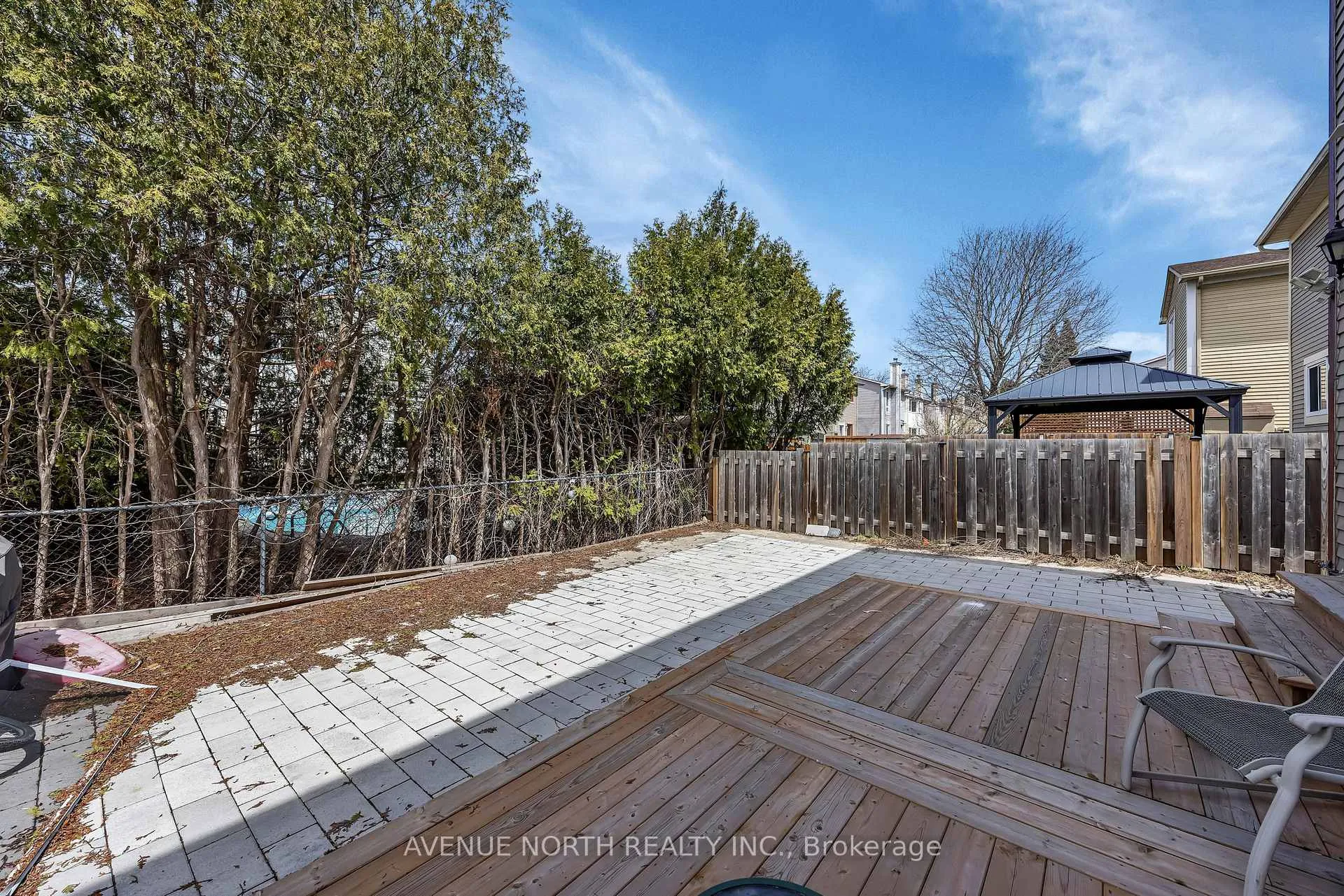 Photo 43 of 365 Lefebvre Way, Ottawa, Bilberry Creek/Queenswood Heights — HOMEH