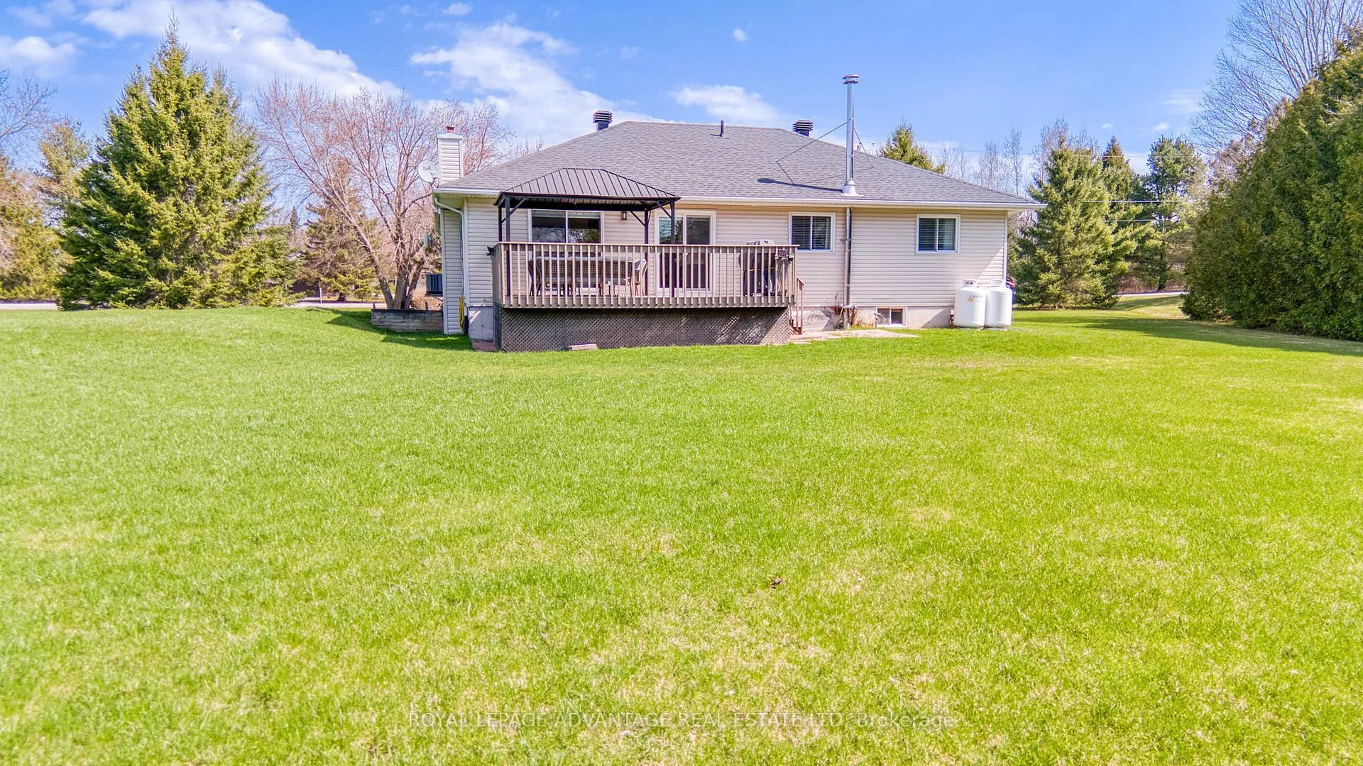 Photo 5 of 307 Somerville Drive, Tay Valley, Bathurst/Burgess & Sherbrooke (Bathurst) Twp — HOMEH